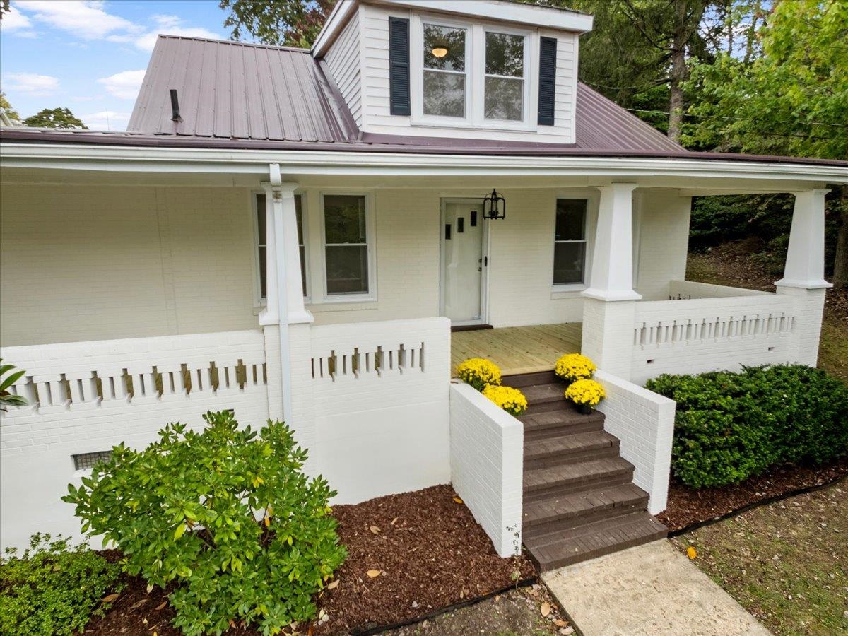 603 S Washington Avenue Pulaski VA 24301