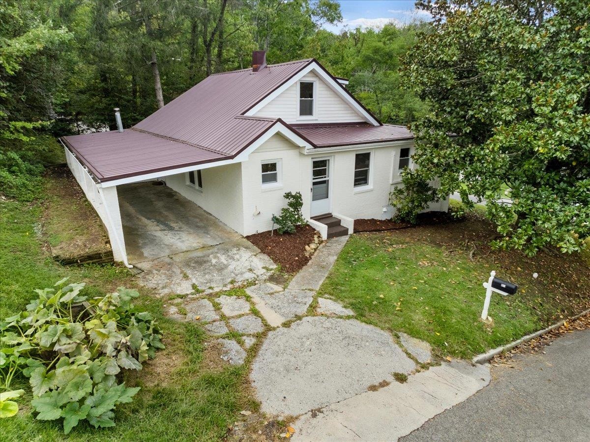 603 S Washington Avenue Pulaski VA 24301