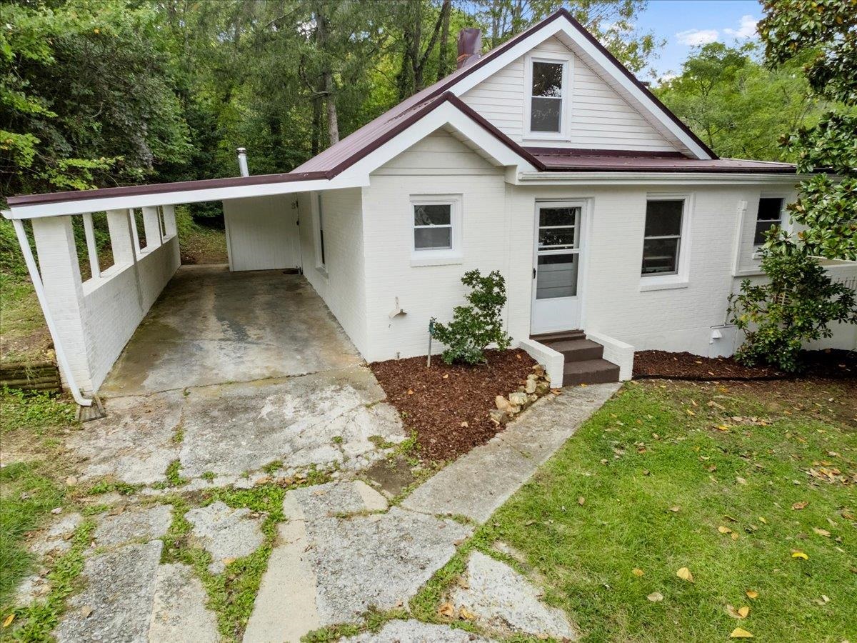 603 S Washington Avenue Pulaski VA 24301