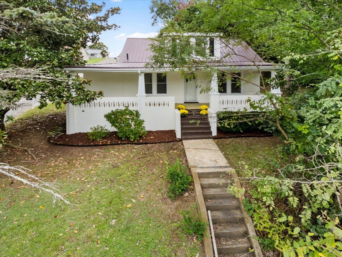 603 S Washington Avenue Pulaski VA 24301