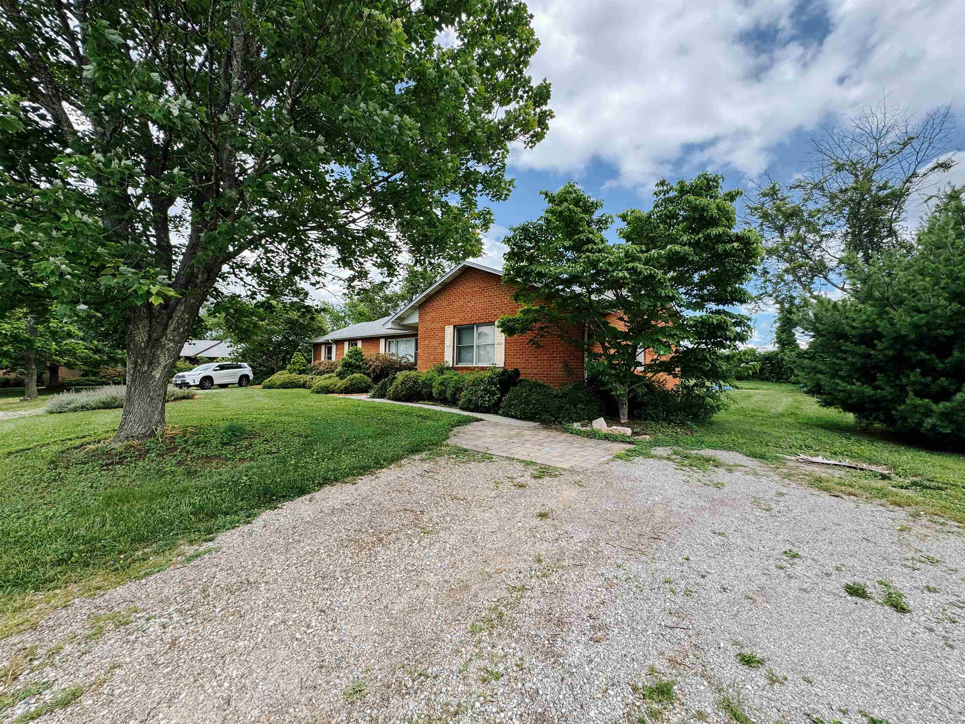 1450 & 1452 Sandy Circle Blacksburg VA 24060