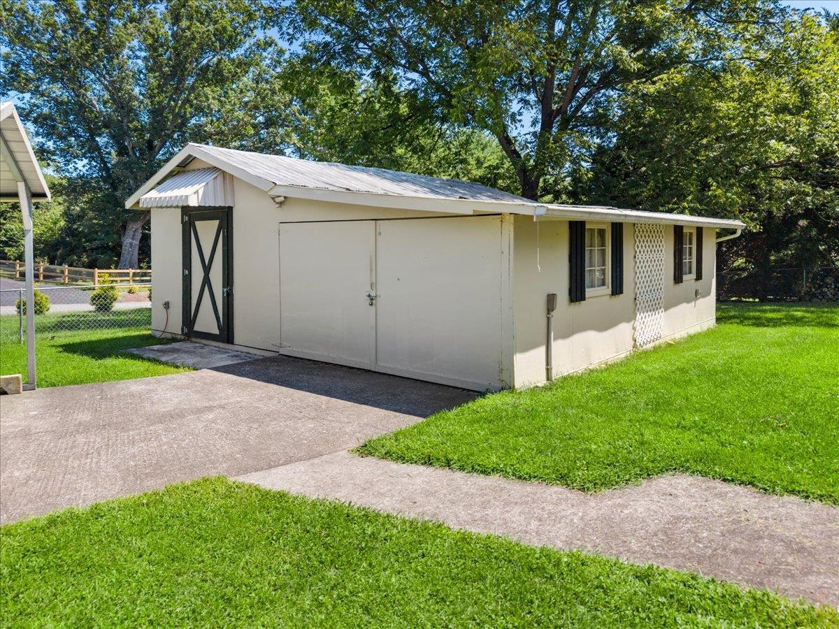 100 Williams Avenue Radford VA 24141