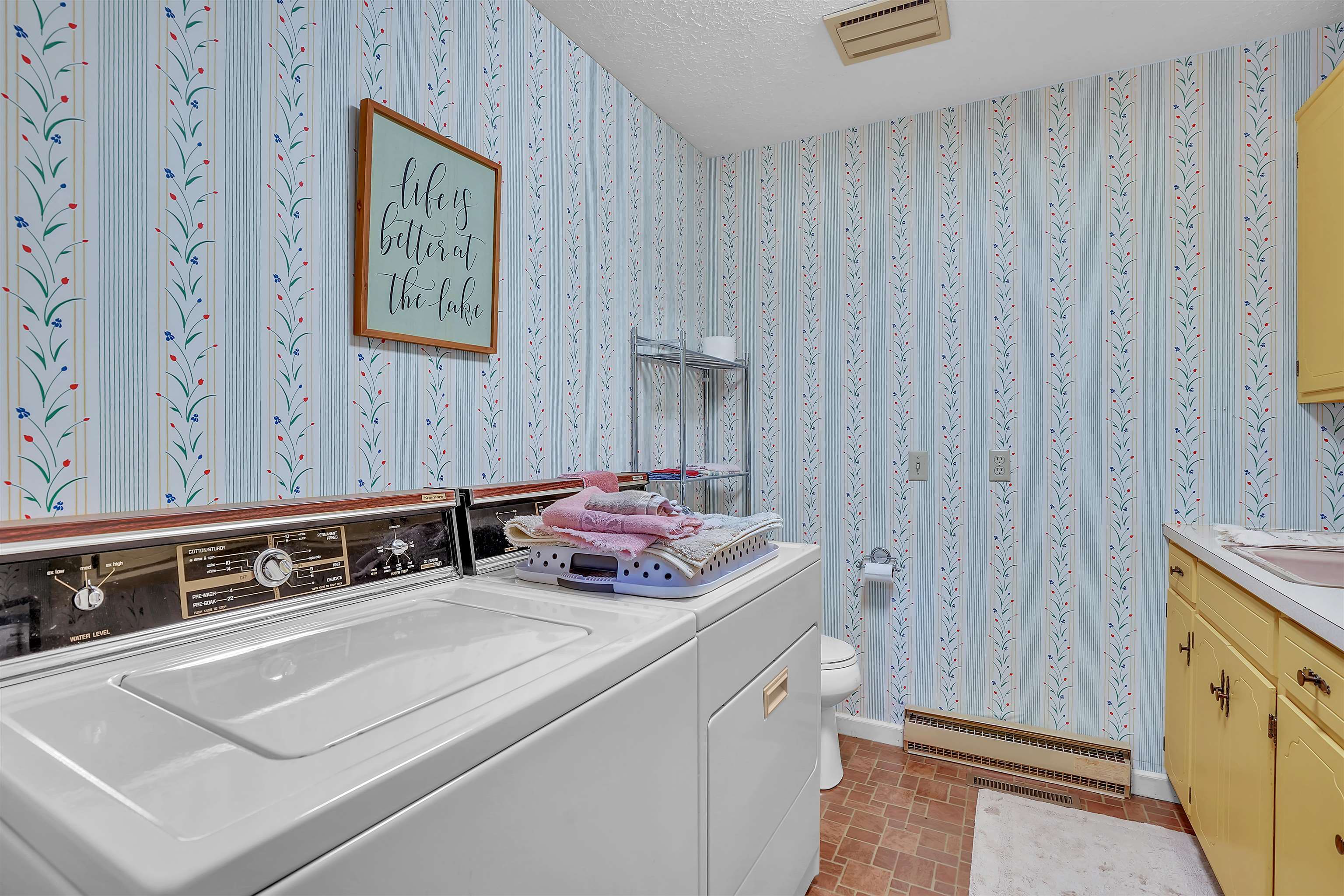 5558 Beamer Hollow Road Pulaski VA 24301