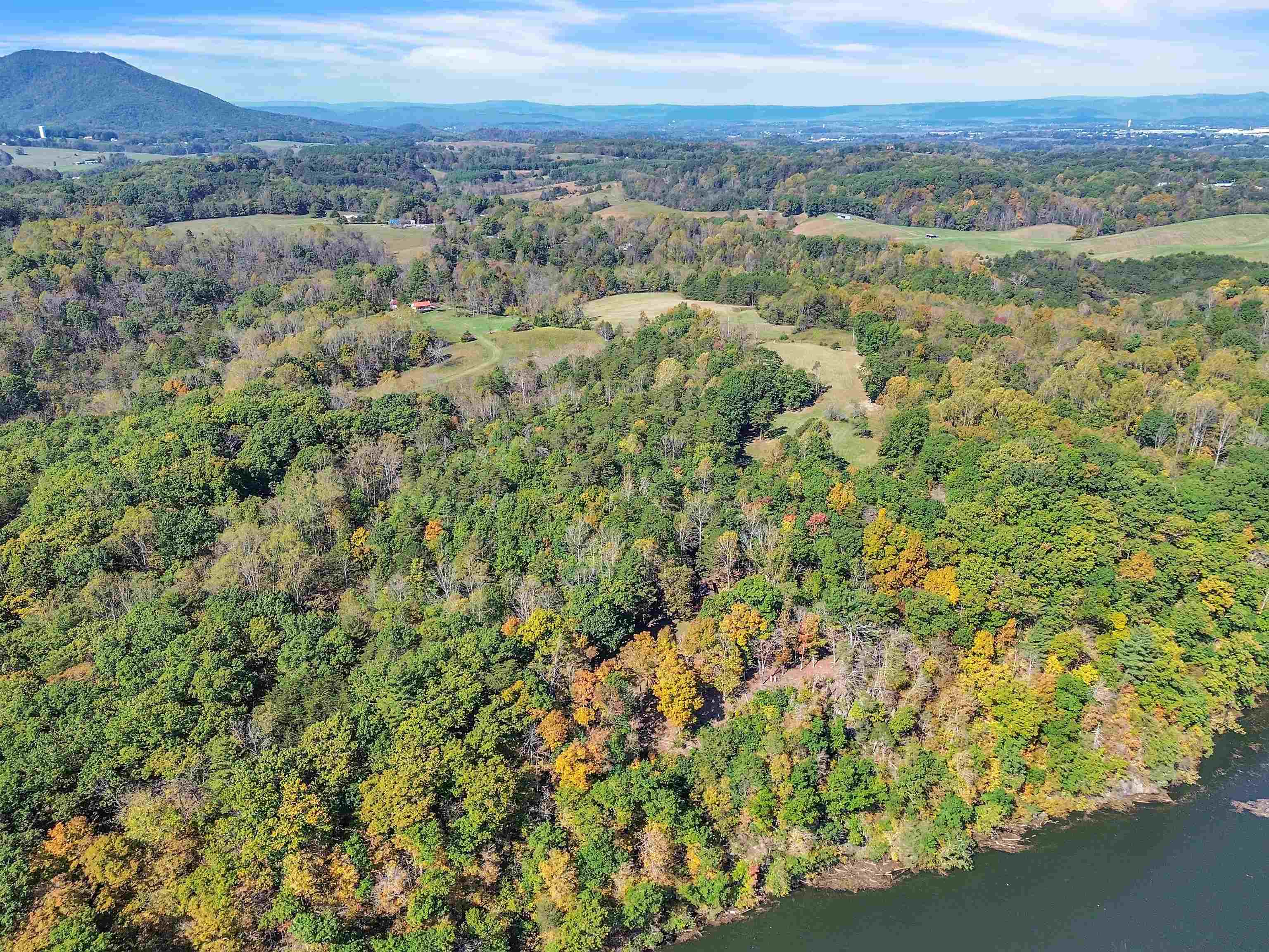 5558 Beamer Hollow Road Pulaski VA 24301