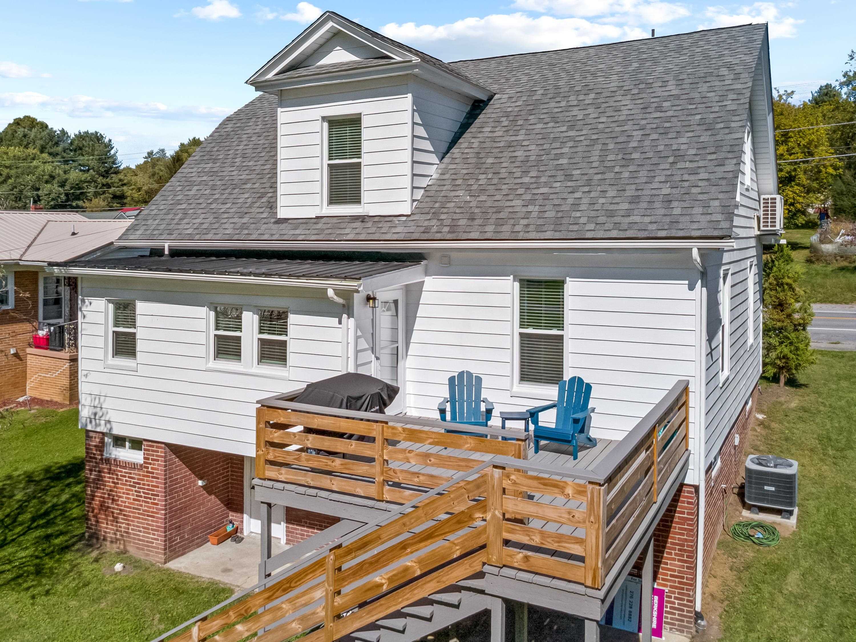 509 Tazewell Avenue Tazewell VA 24651