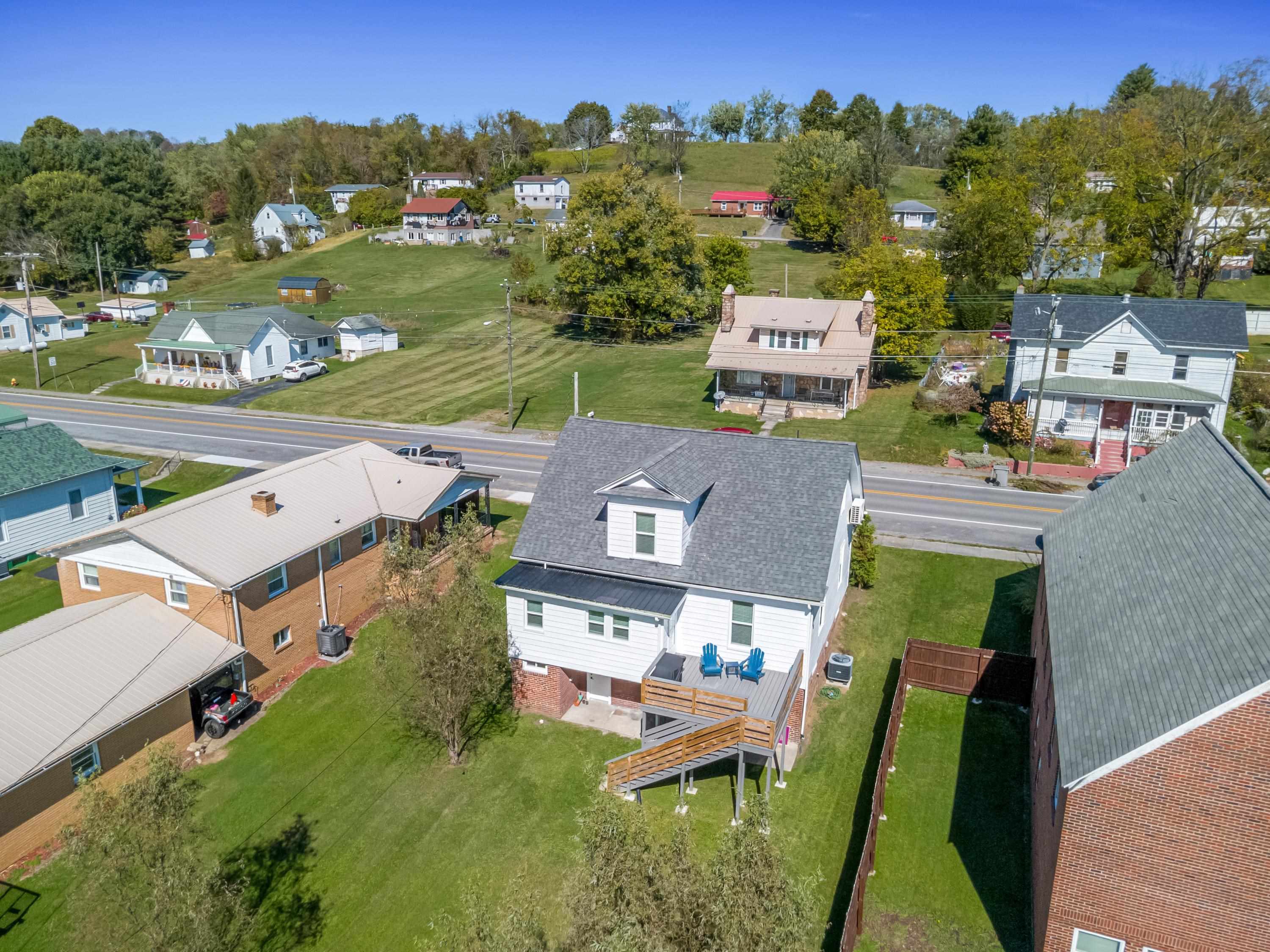 509 Tazewell Avenue Tazewell VA 24651