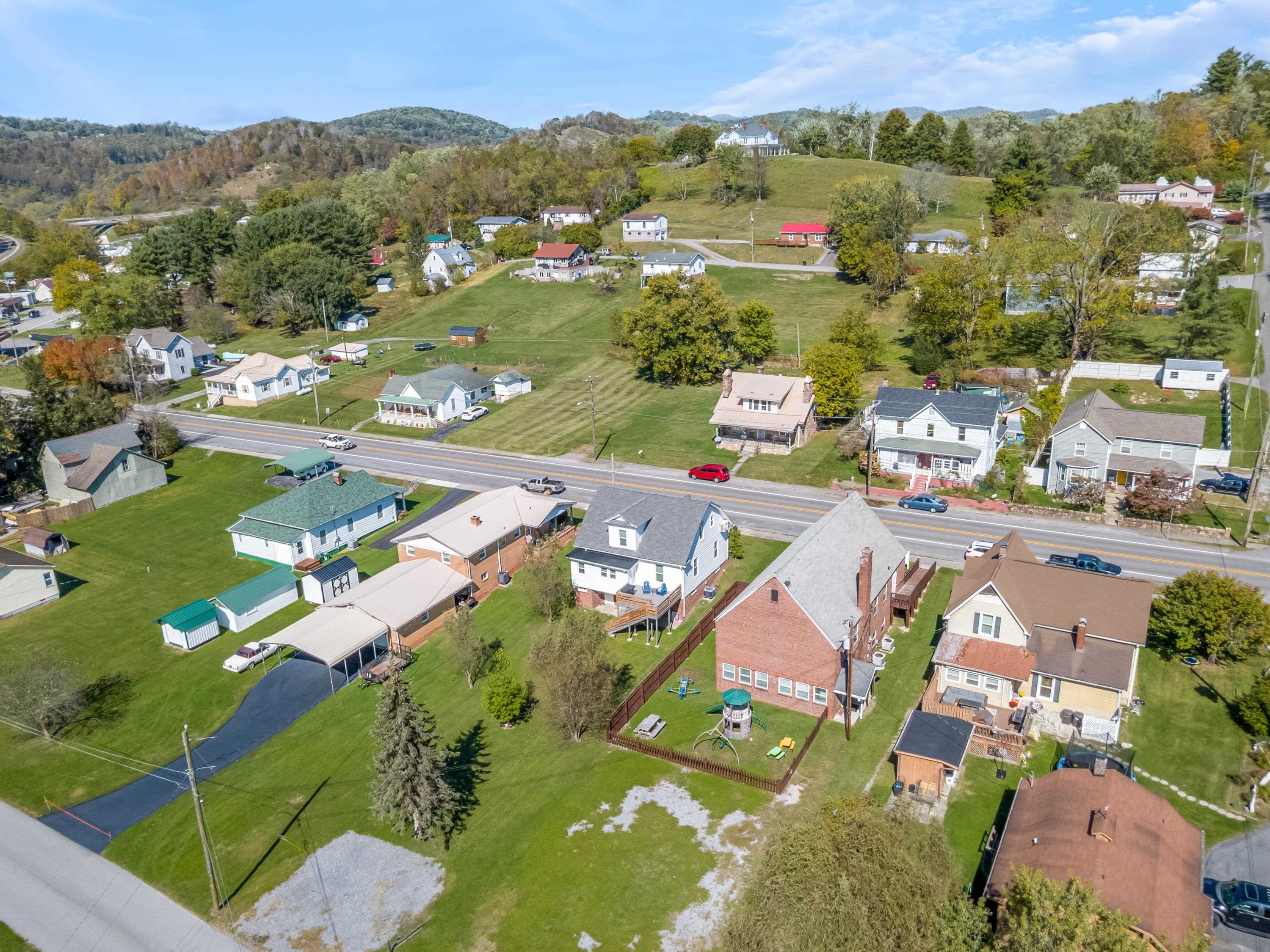 509 Tazewell Avenue Tazewell VA 24651