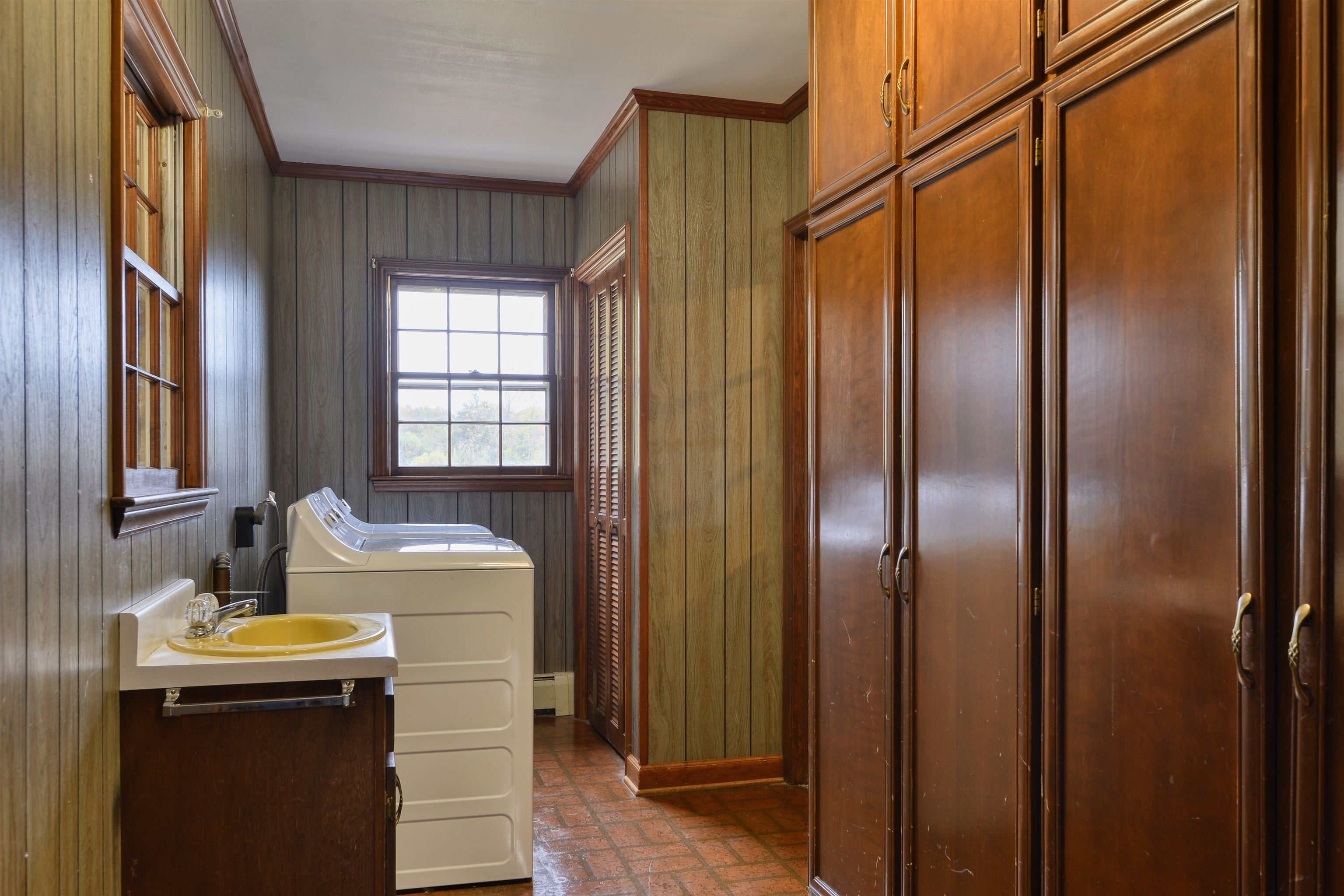 6454 Hazel Hollow Road Dublin VA 24084