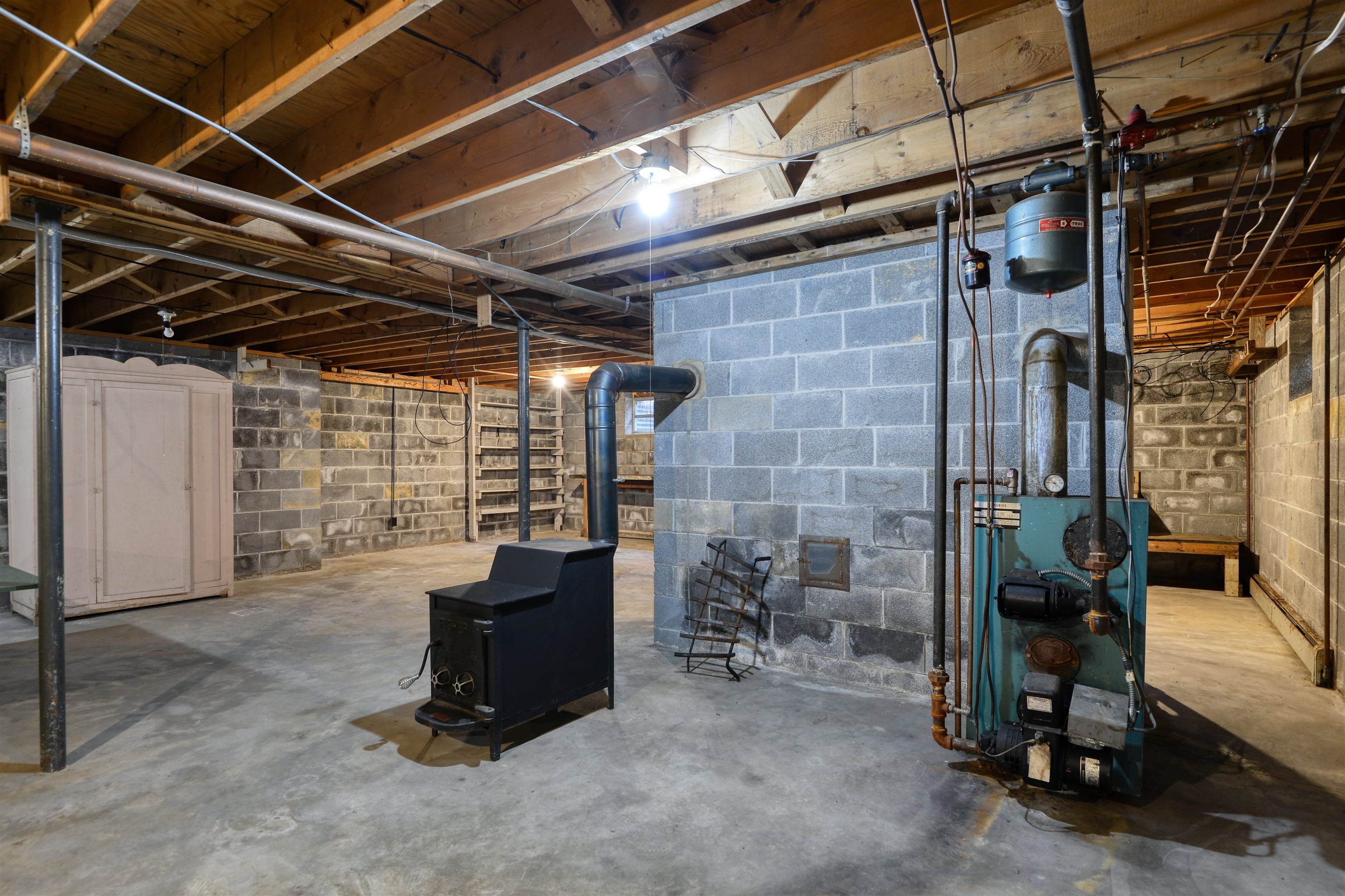 6454 Hazel Hollow Road Dublin VA 24084