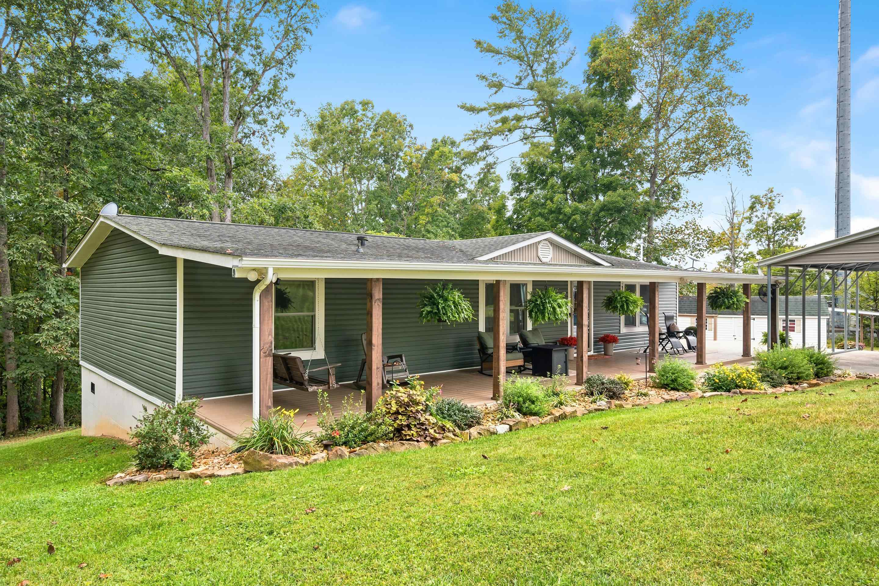 4615 Cornbread Road Radford VA 24141