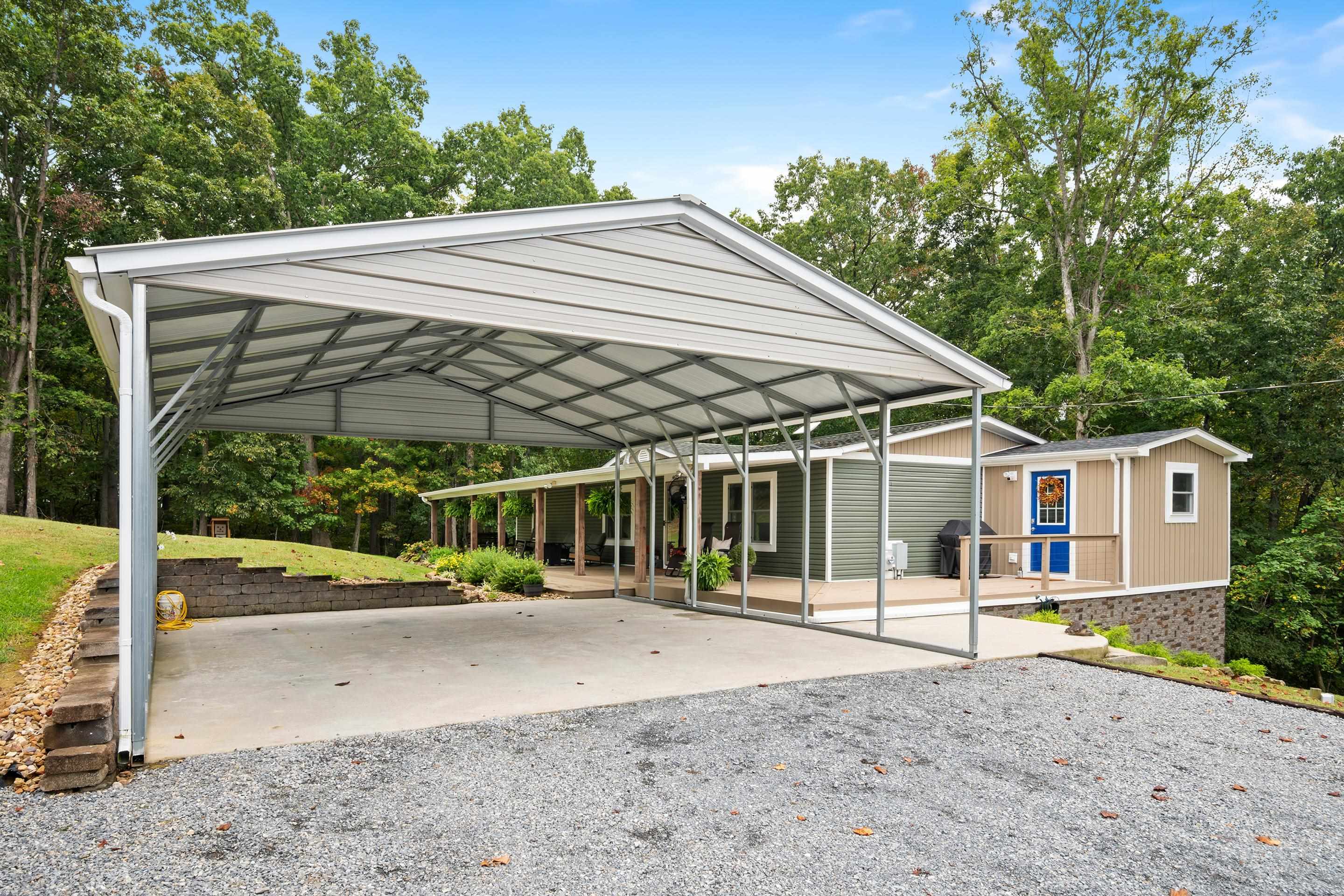 4615 Cornbread Road Radford VA 24141