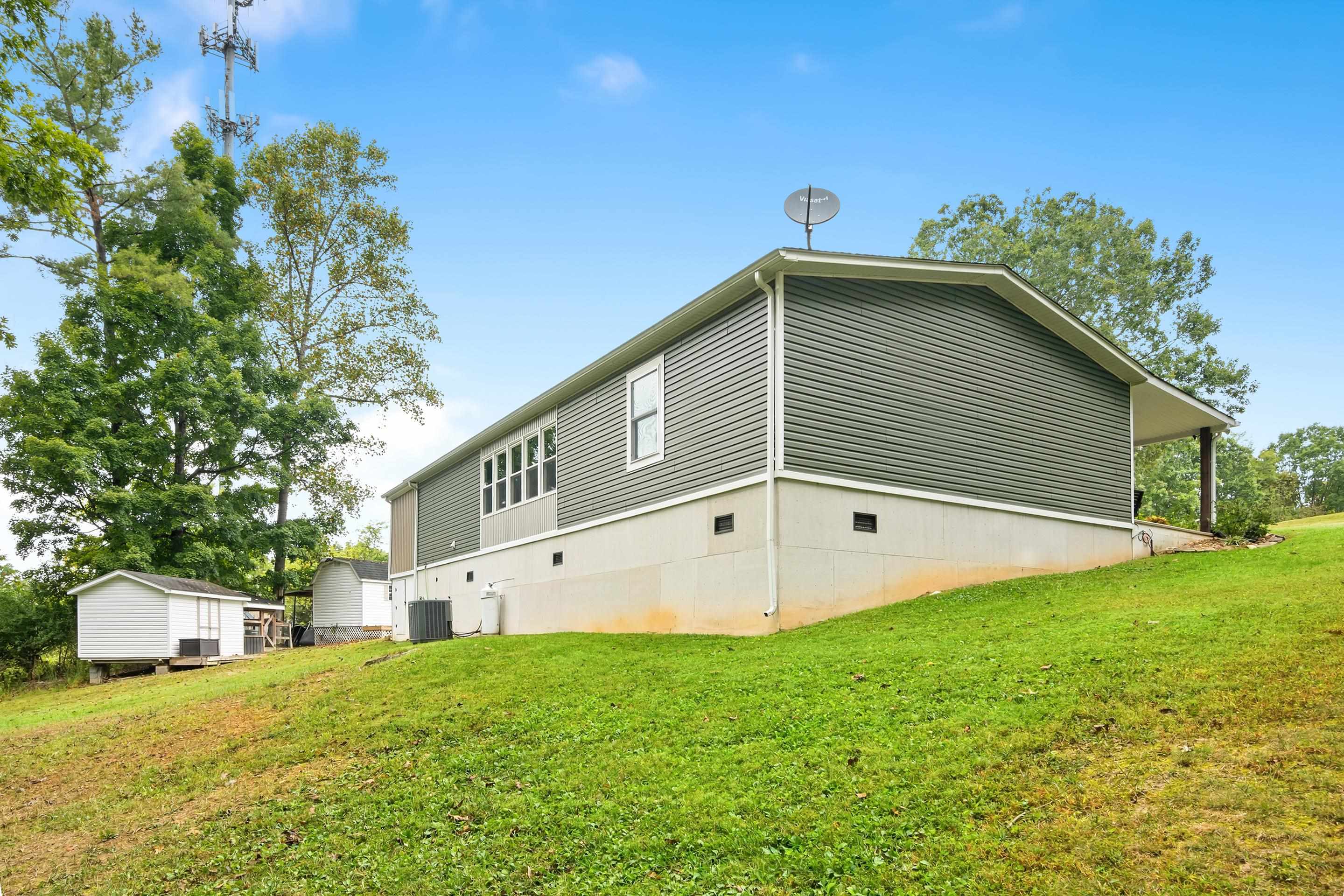 4615 Cornbread Road Radford VA 24141