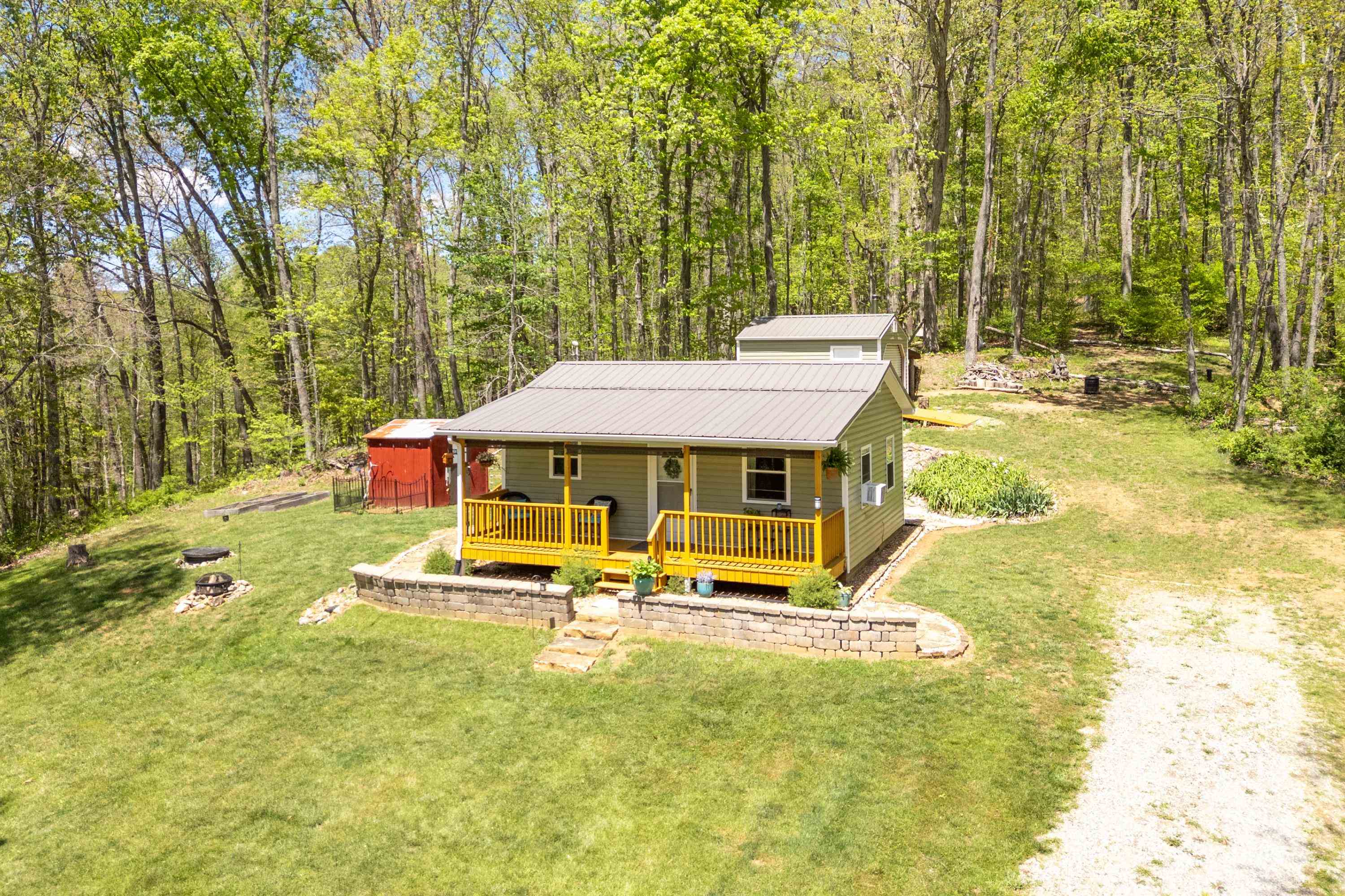 805 Sunset River Road Ceres VA 24318