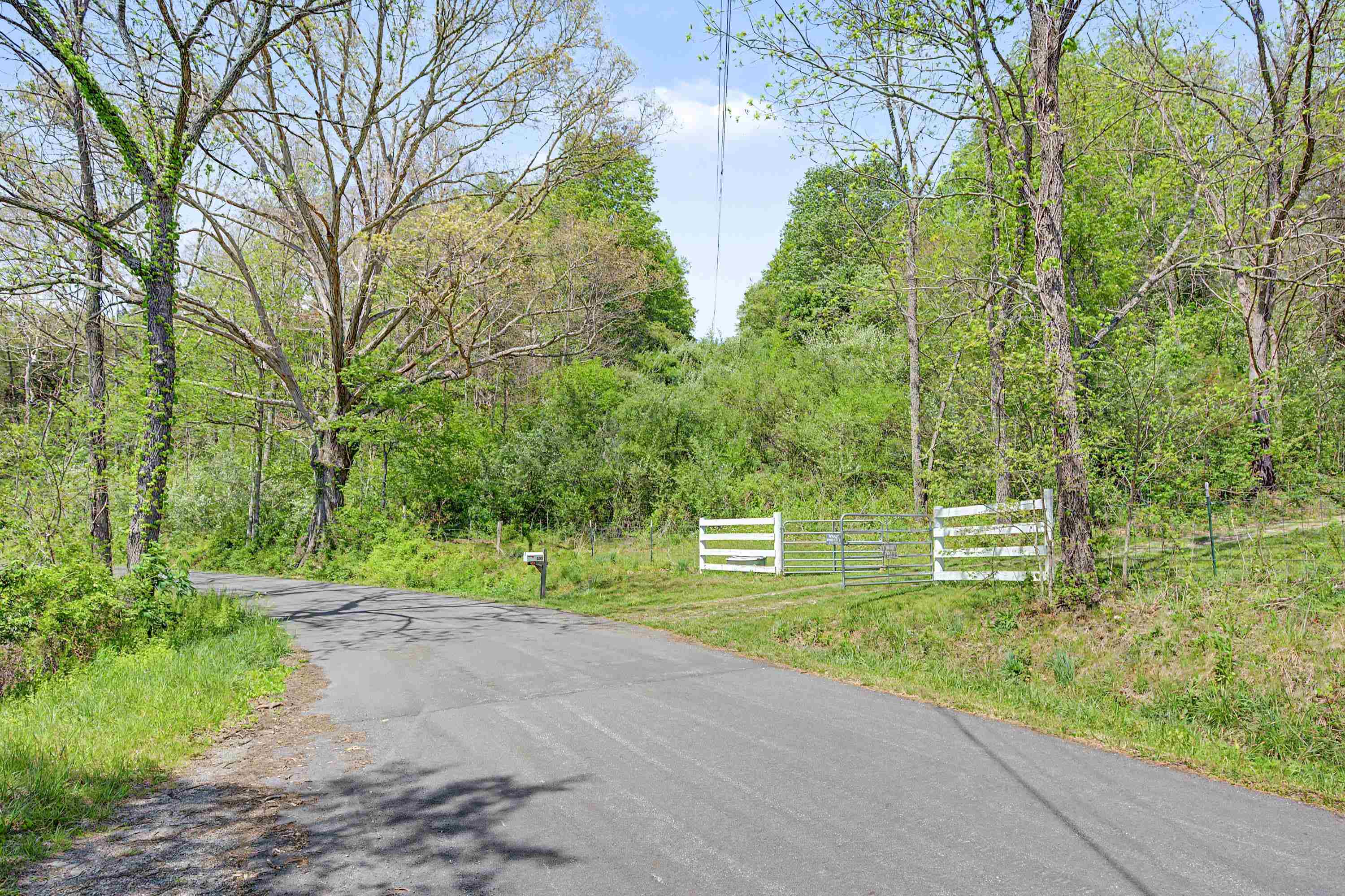 805 Sunset River Road Ceres VA 24318