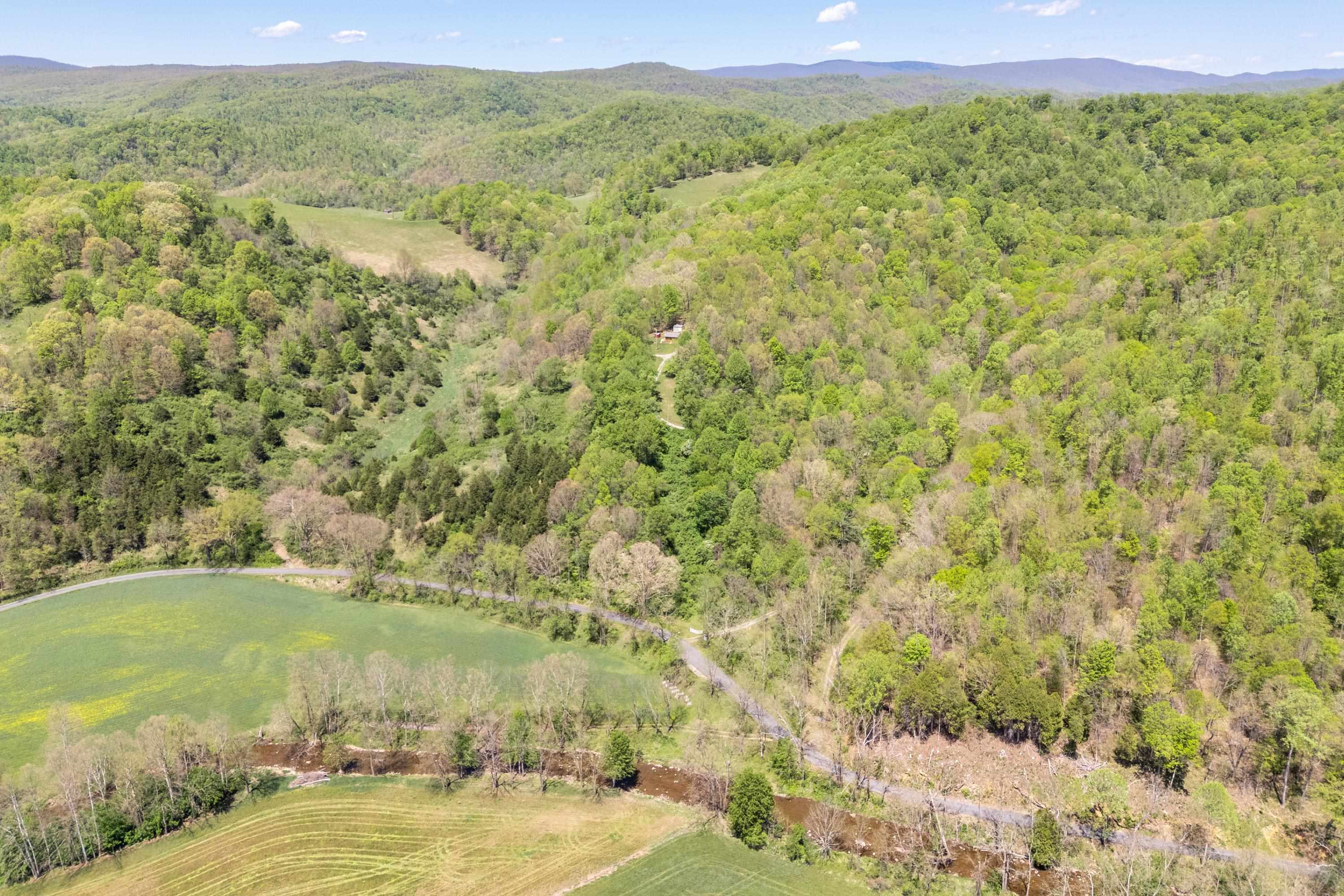 805 Sunset River Road Ceres VA 24318