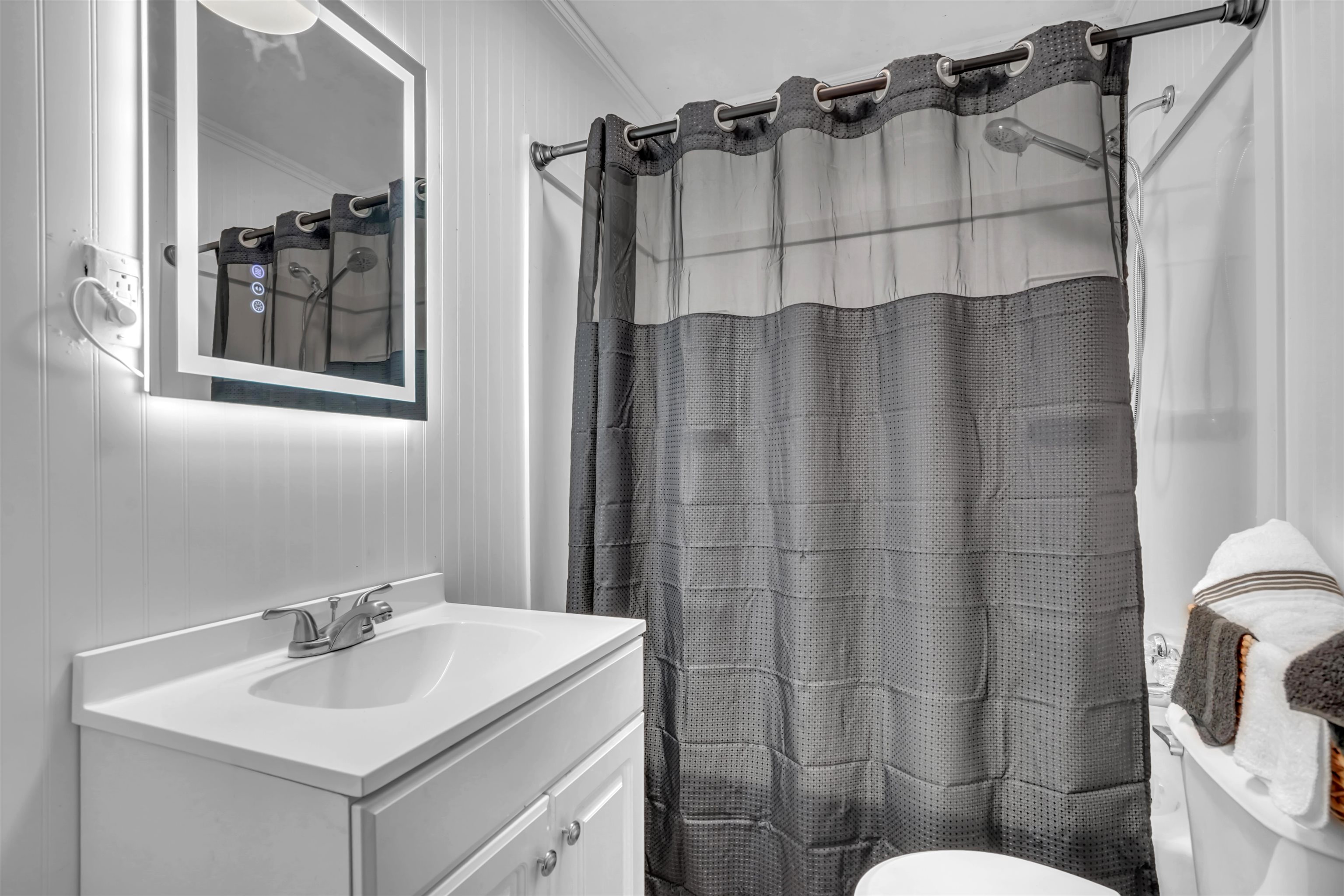 178 Crestwood Drive Narrows VA 24124