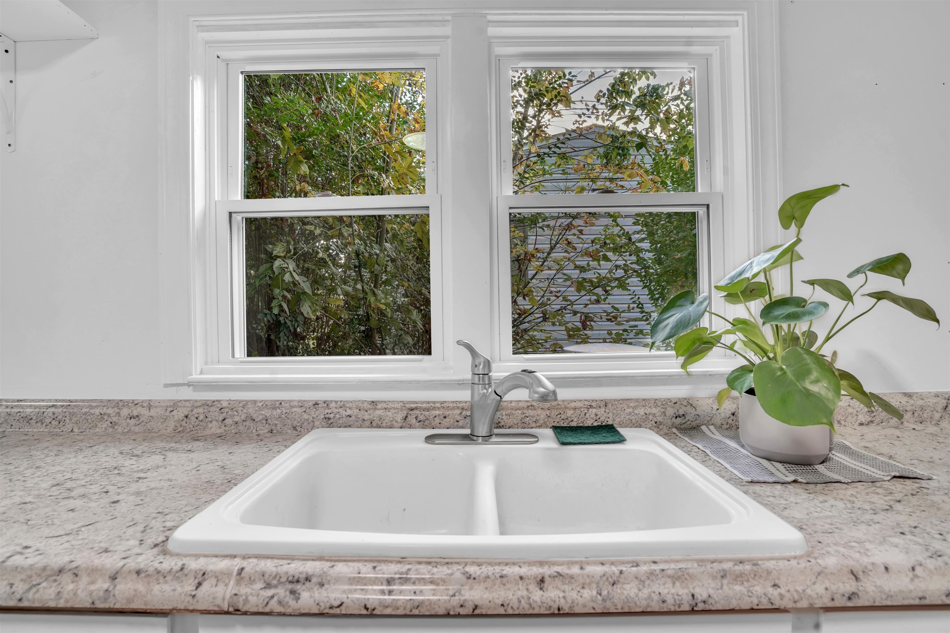 178 Crestwood Drive Narrows VA 24124