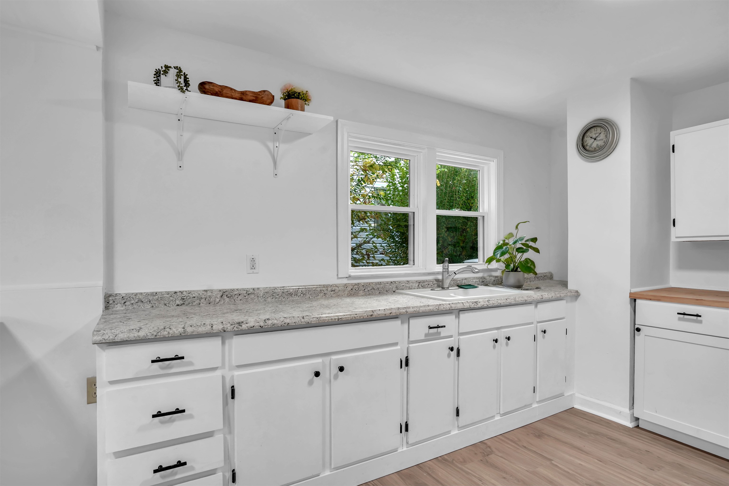 178 Crestwood Drive Narrows VA 24124