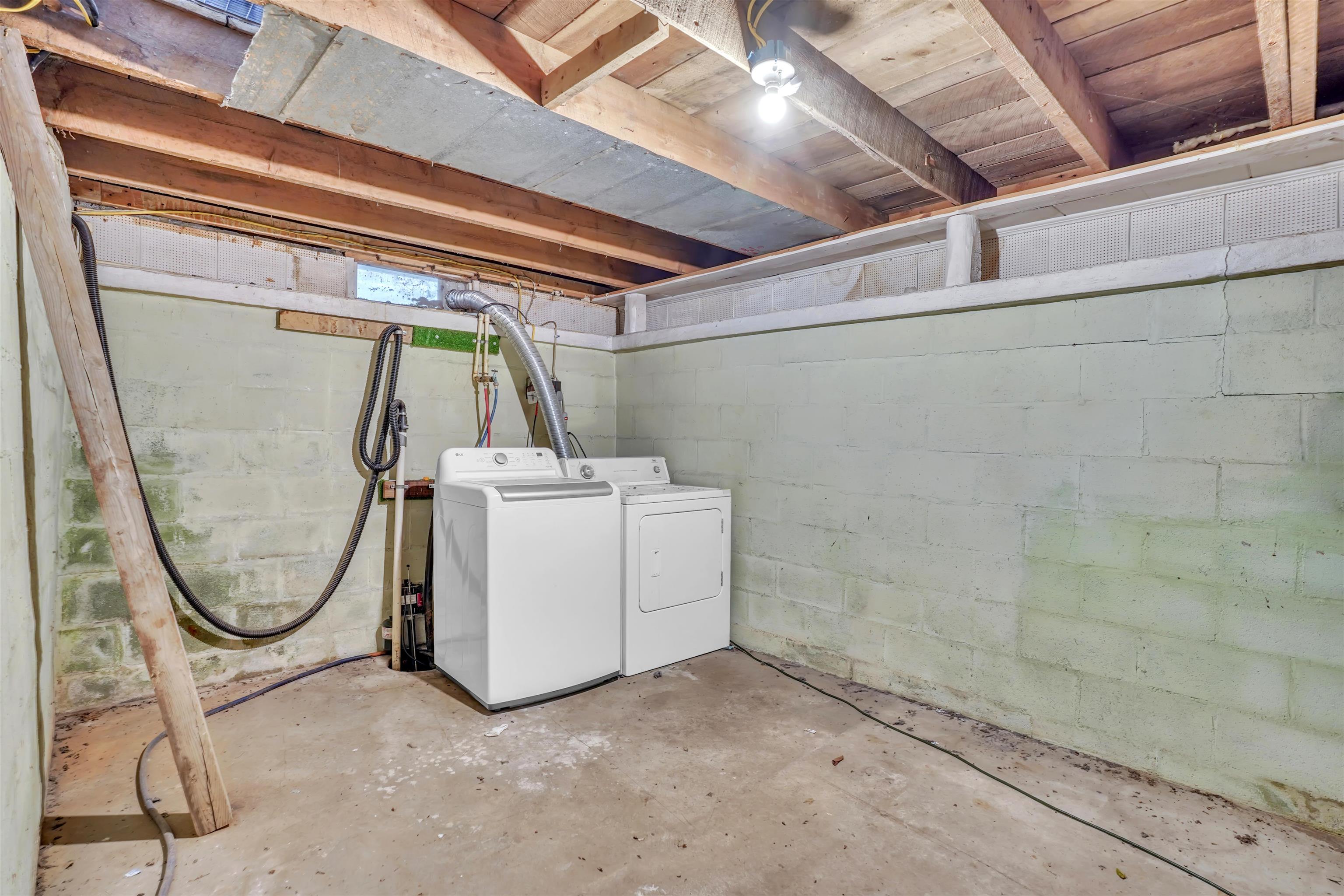 178 Crestwood Drive Narrows VA 24124