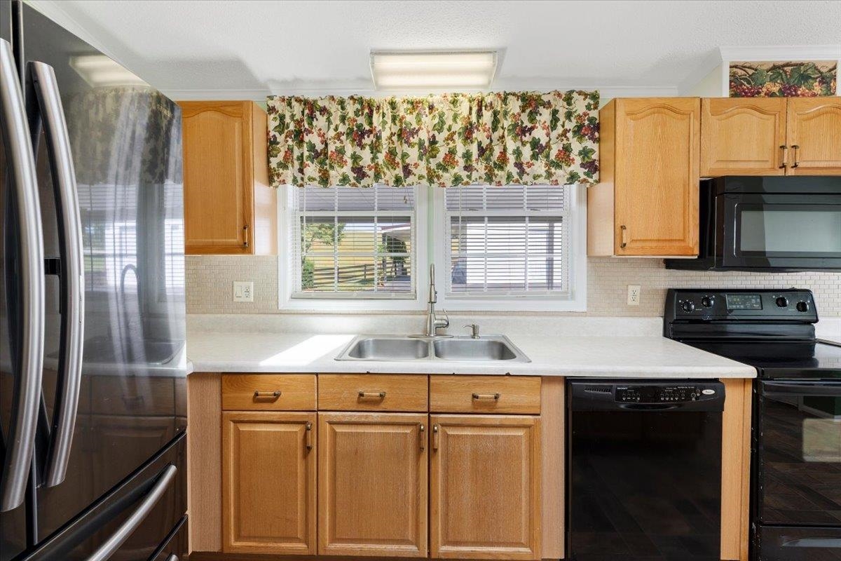 7727 Brooklyn Road Fairlawn VA 24141
