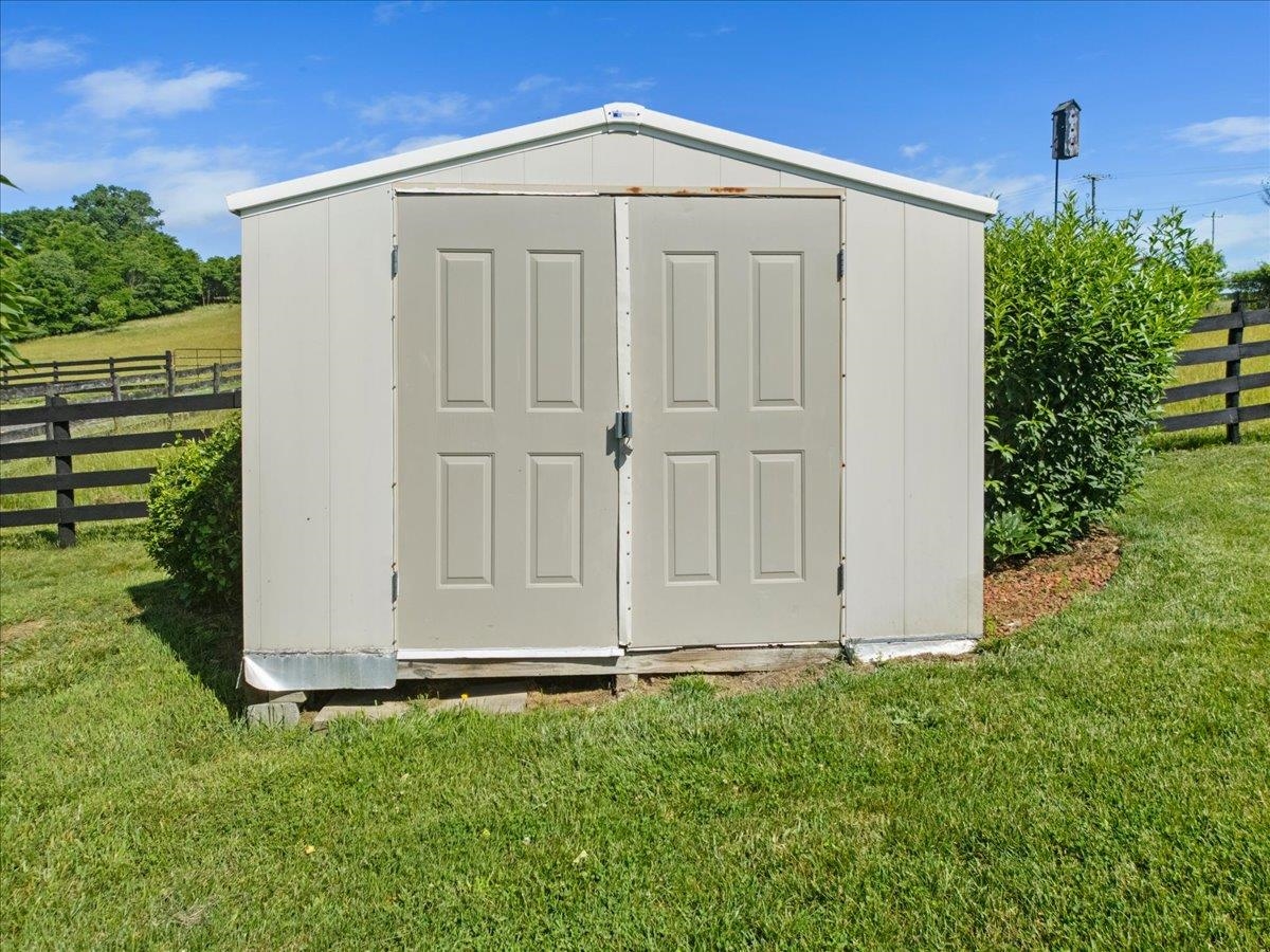 7727 Brooklyn Road Fairlawn VA 24141