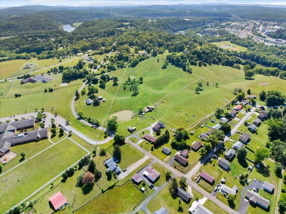 7727 Brooklyn Road Fairlawn VA 24141