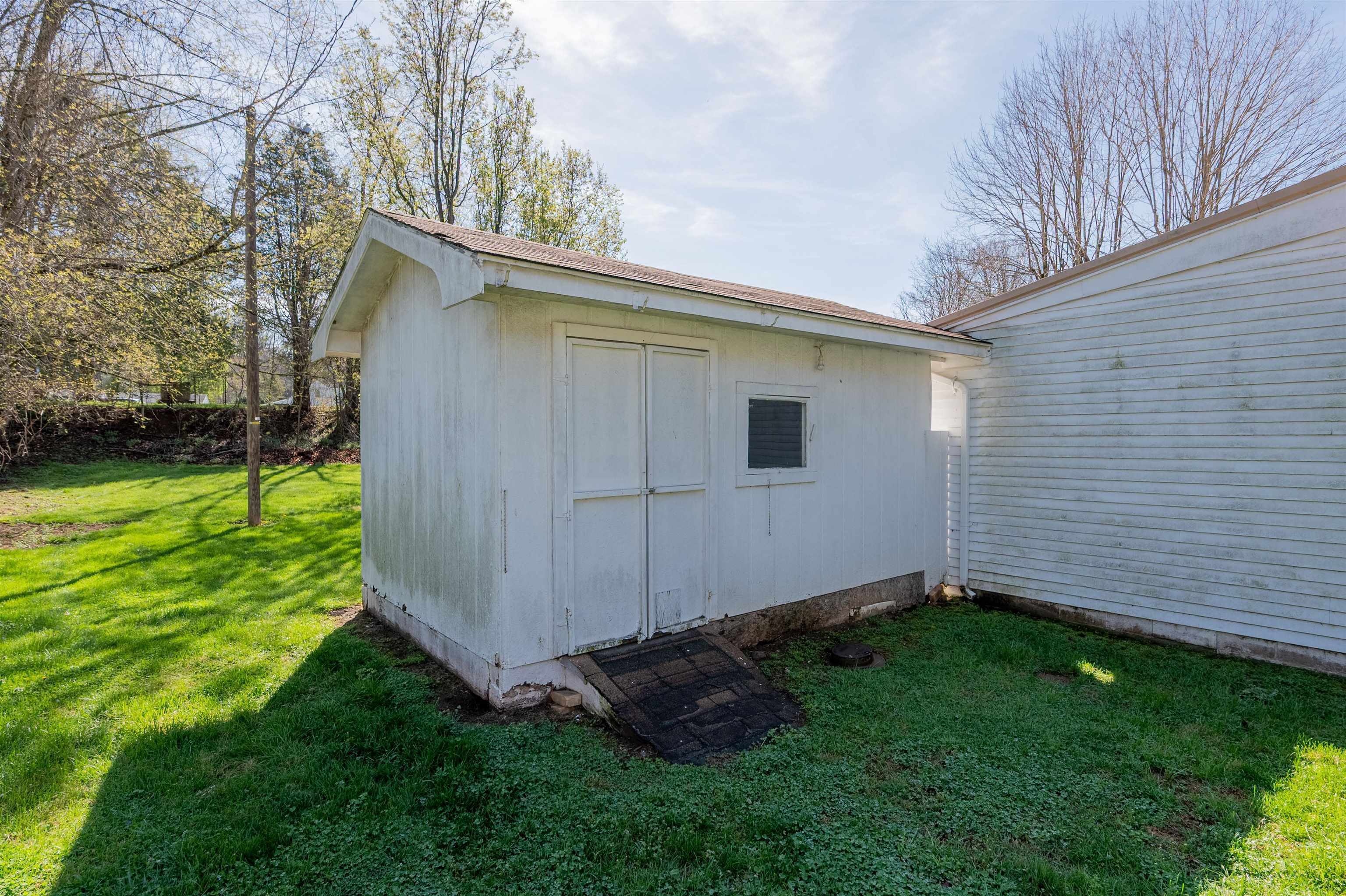 503 Cascade Drive Pembroke VA 24136