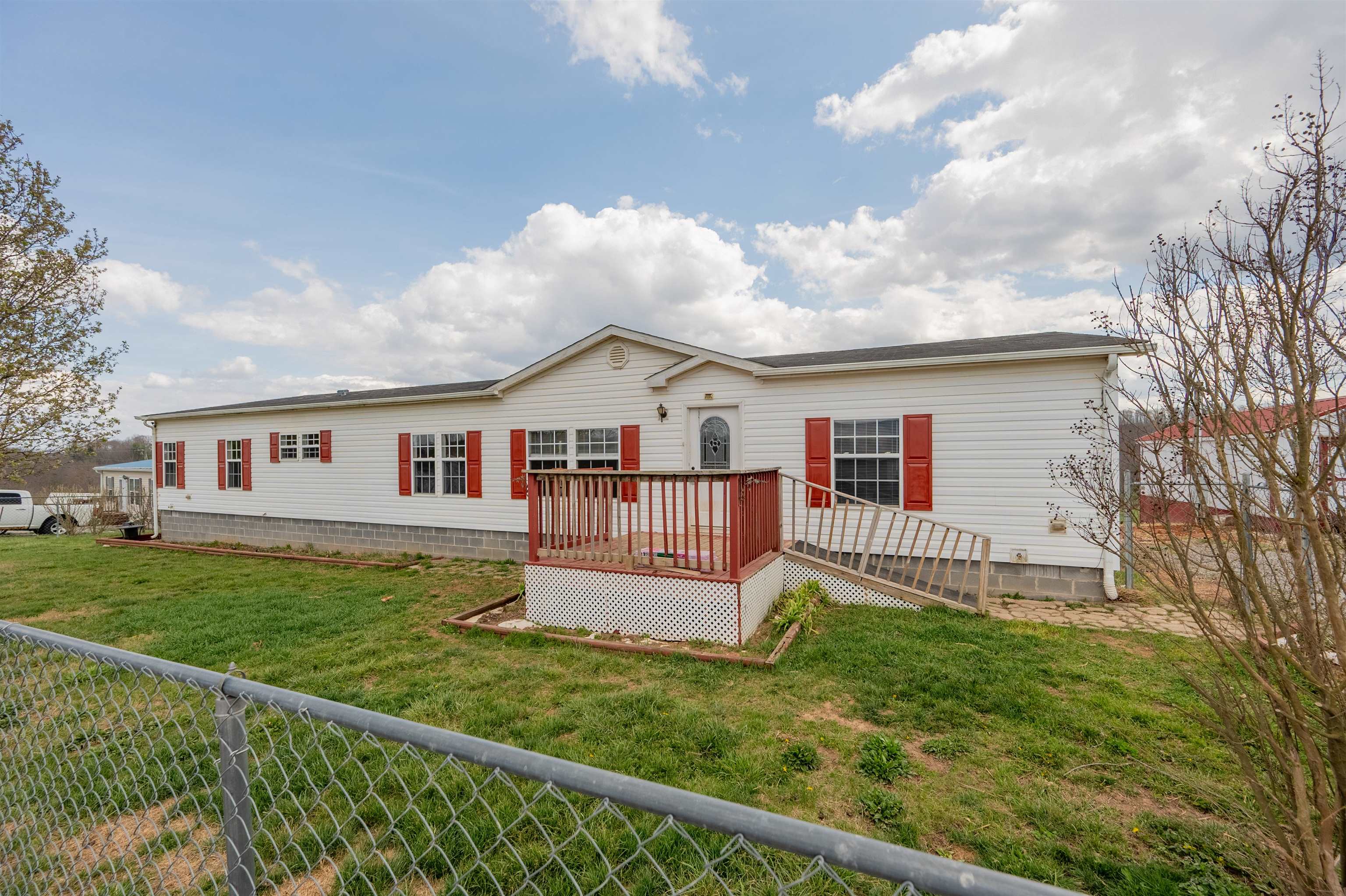 188 Grandview Drive Max Meadows VA 24360
