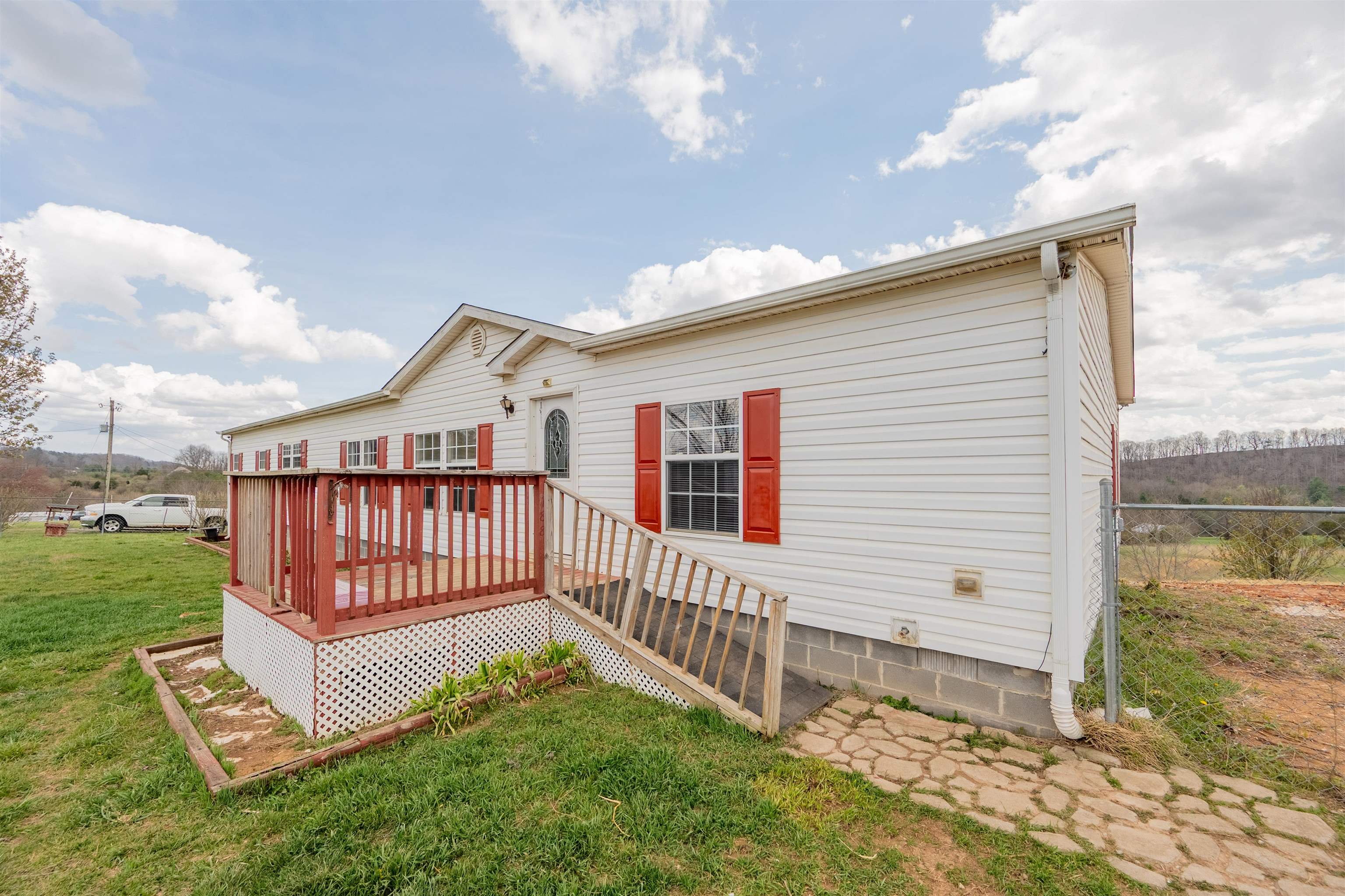 188 Grandview Drive Max Meadows VA 24360