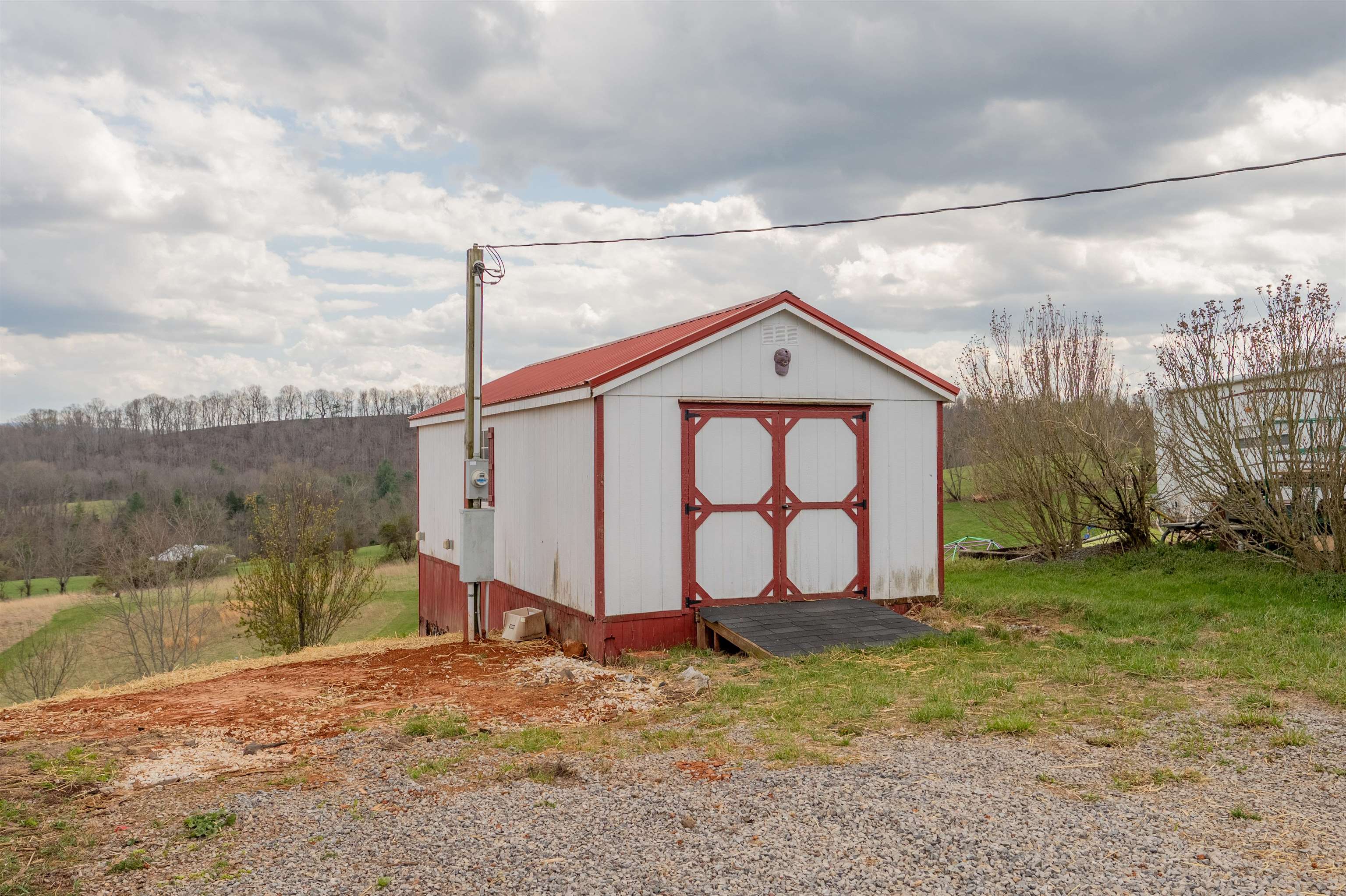 188 Grandview Drive Max Meadows VA 24360