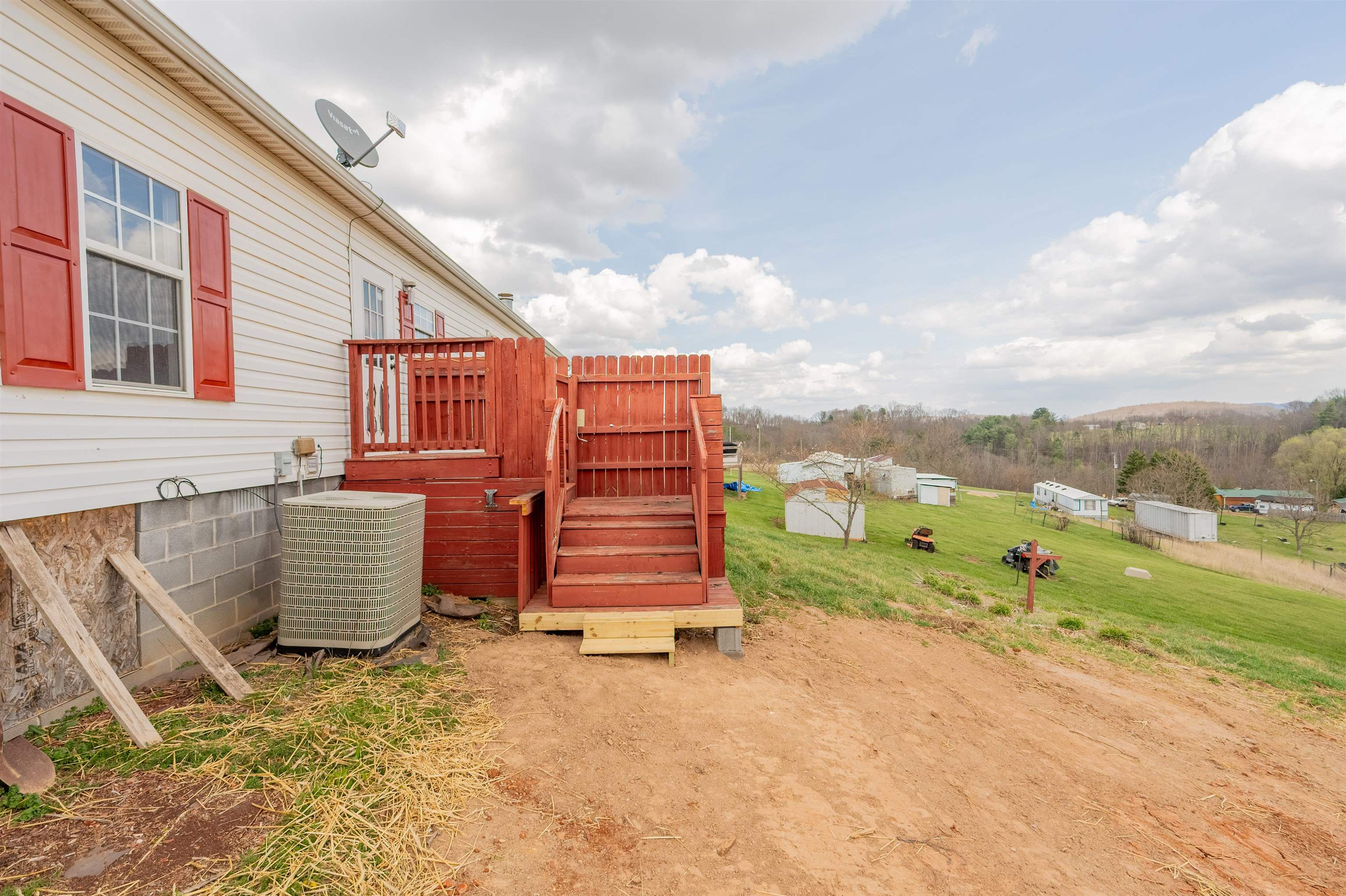 188 Grandview Drive Max Meadows VA 24360