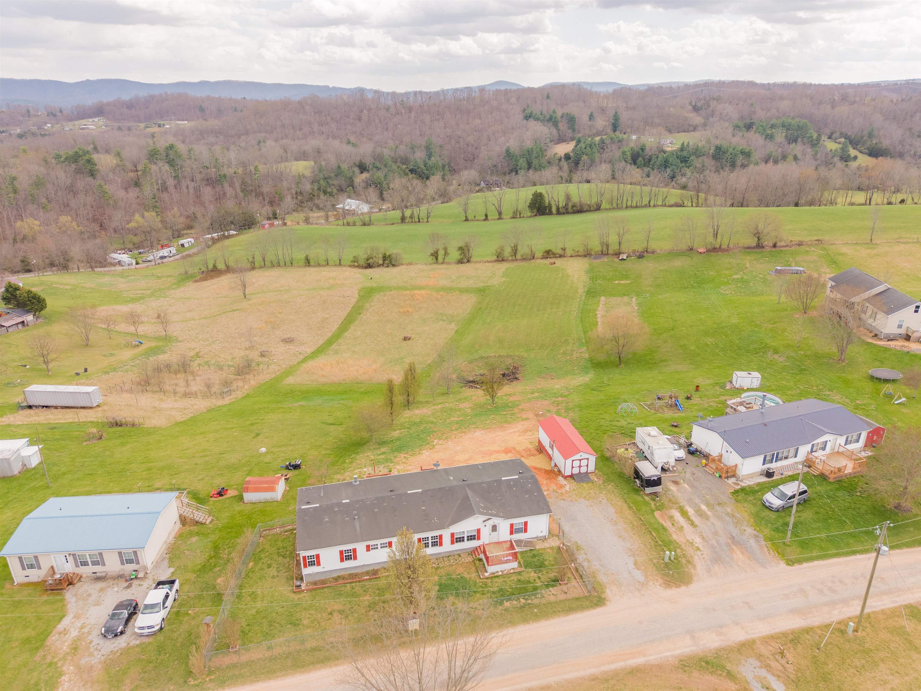 188 Grandview Drive Max Meadows VA 24360