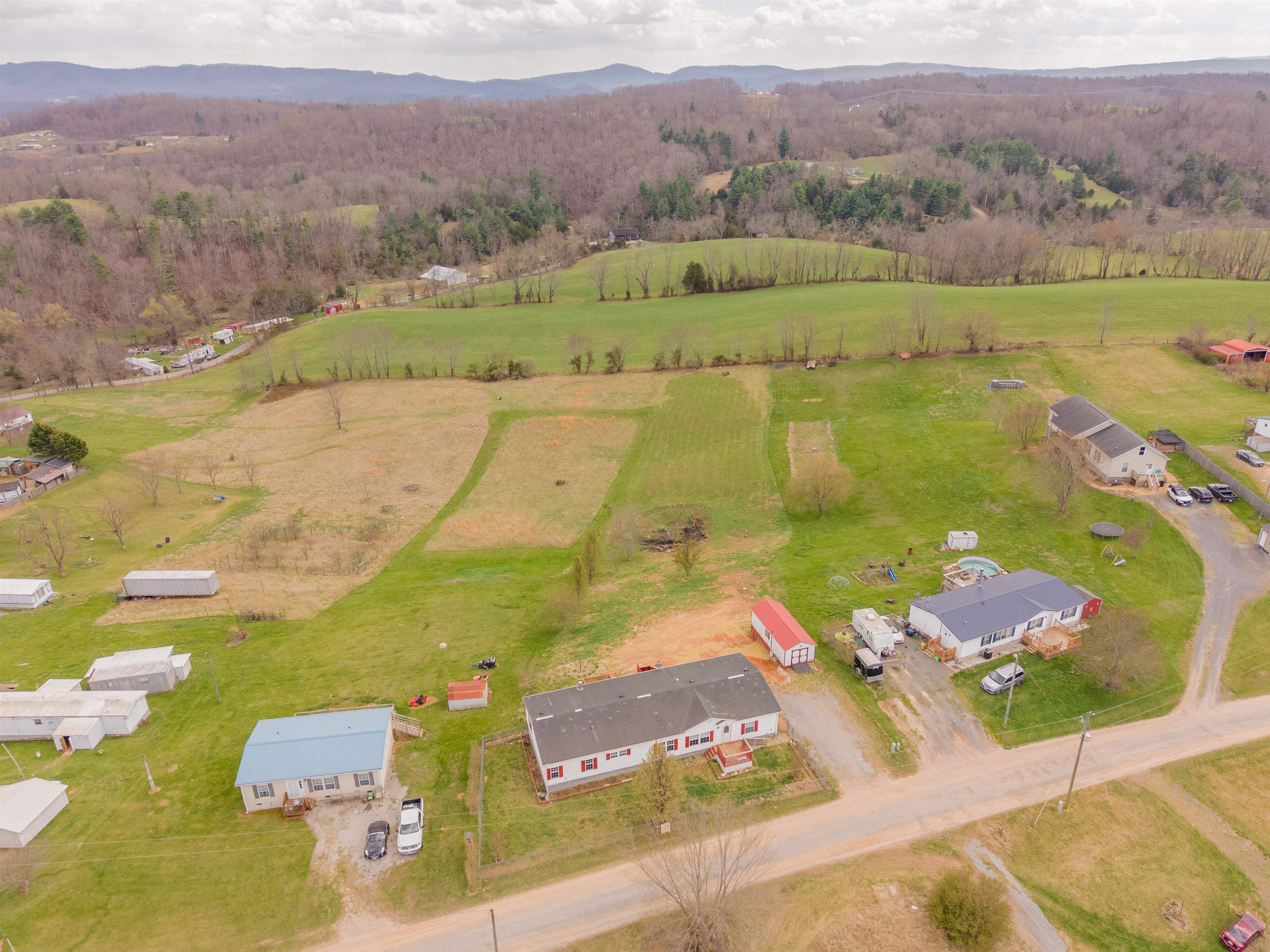 188 Grandview Drive Max Meadows VA 24360