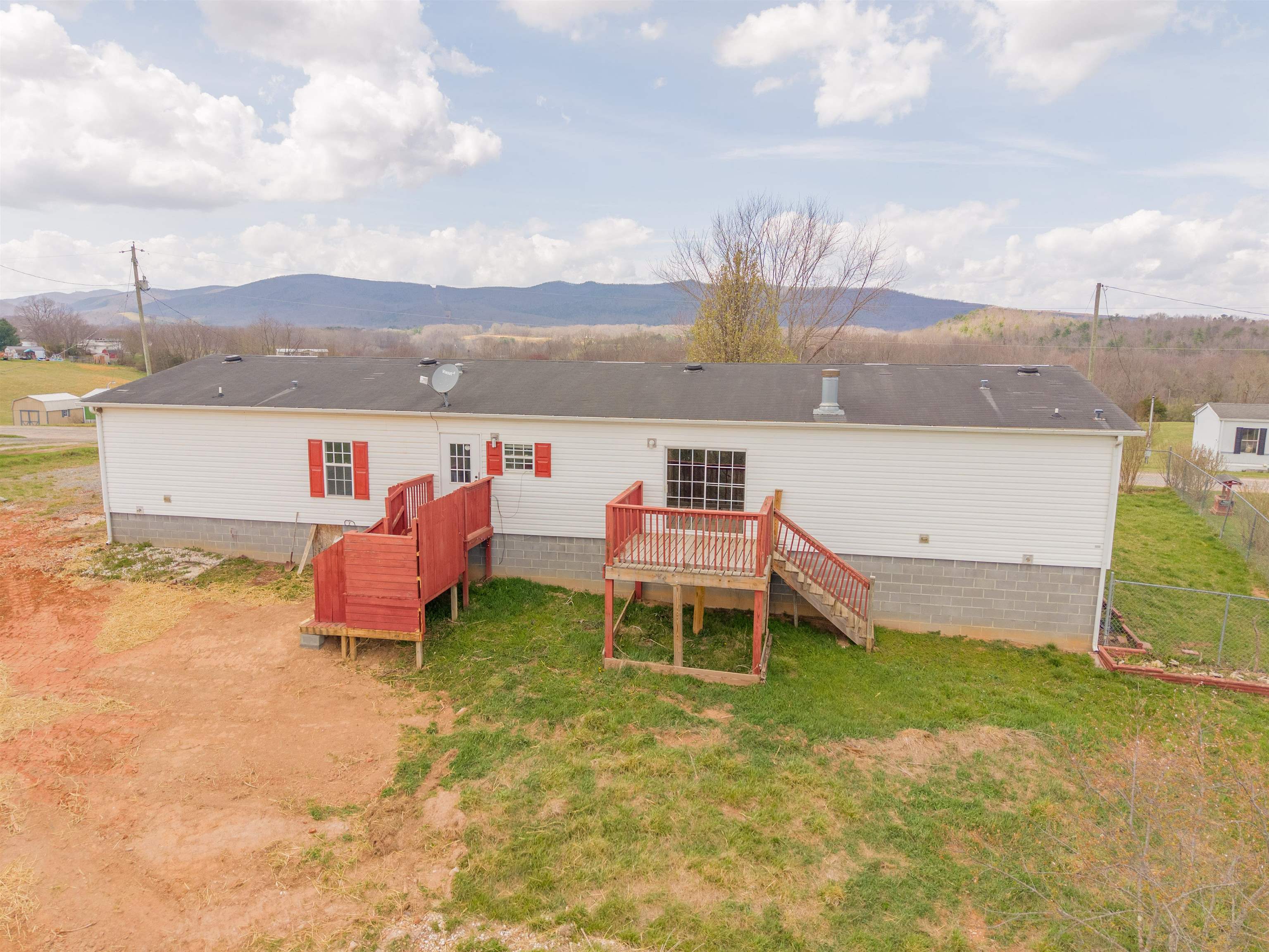 188 Grandview Drive Max Meadows VA 24360