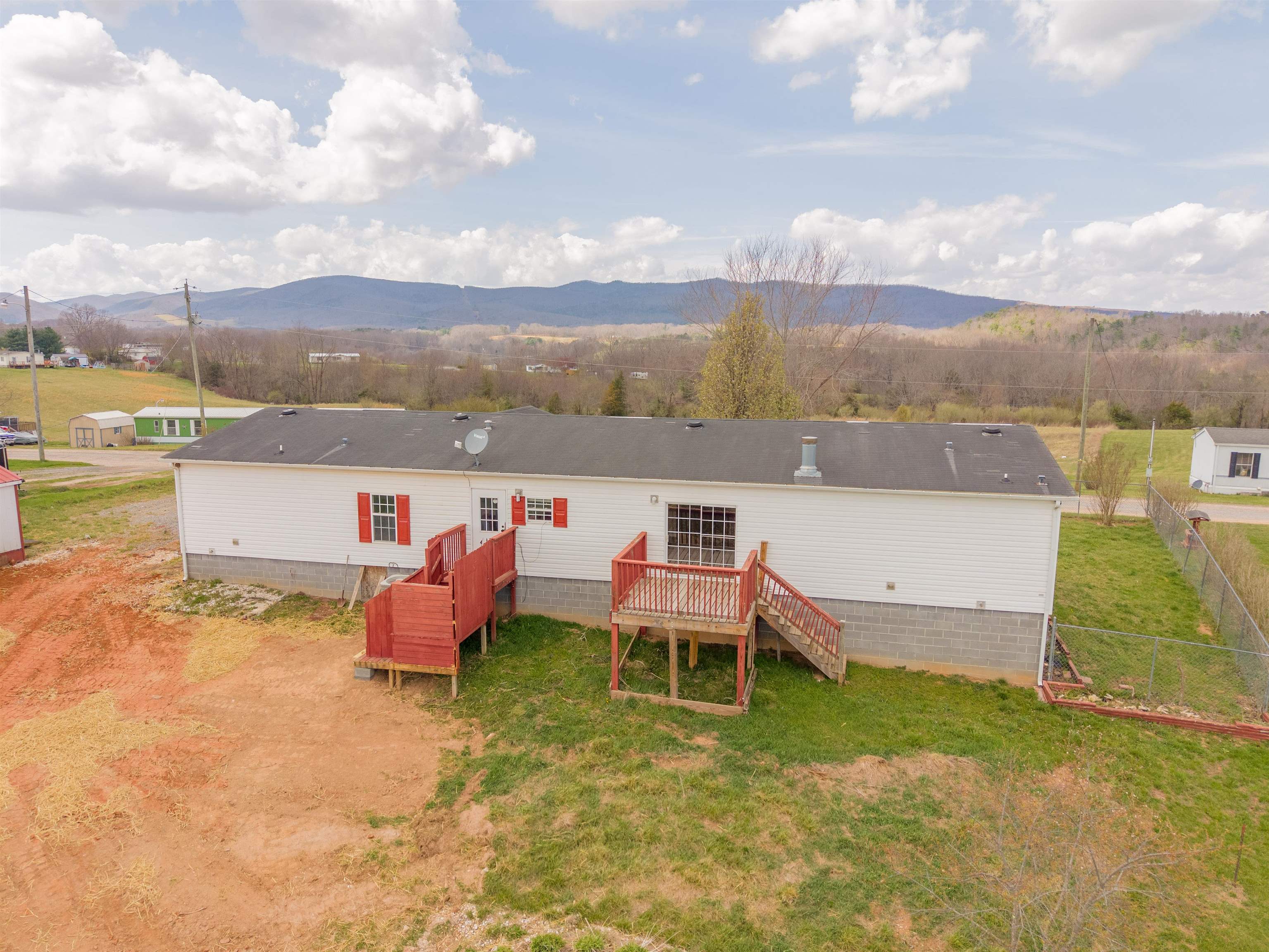 188 Grandview Drive Max Meadows VA 24360