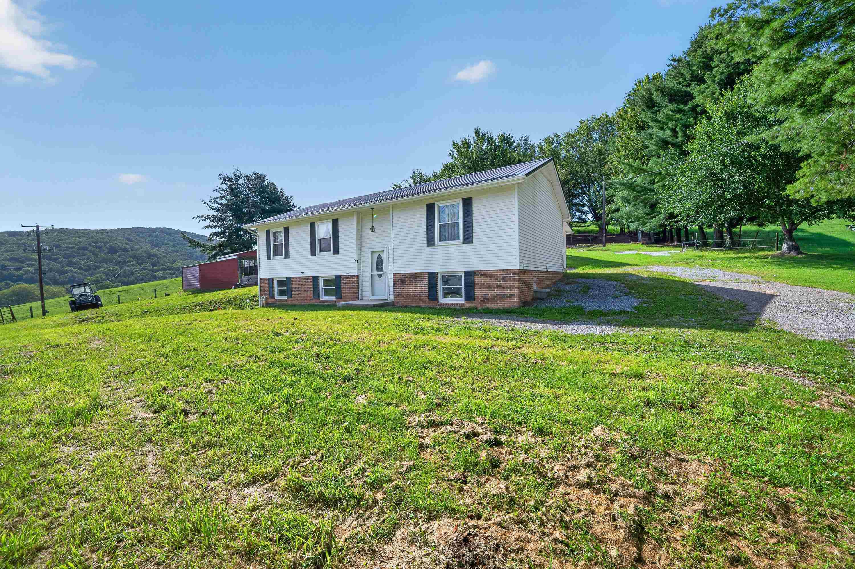 981 Cripple Creek Road Wytheville VA 24382