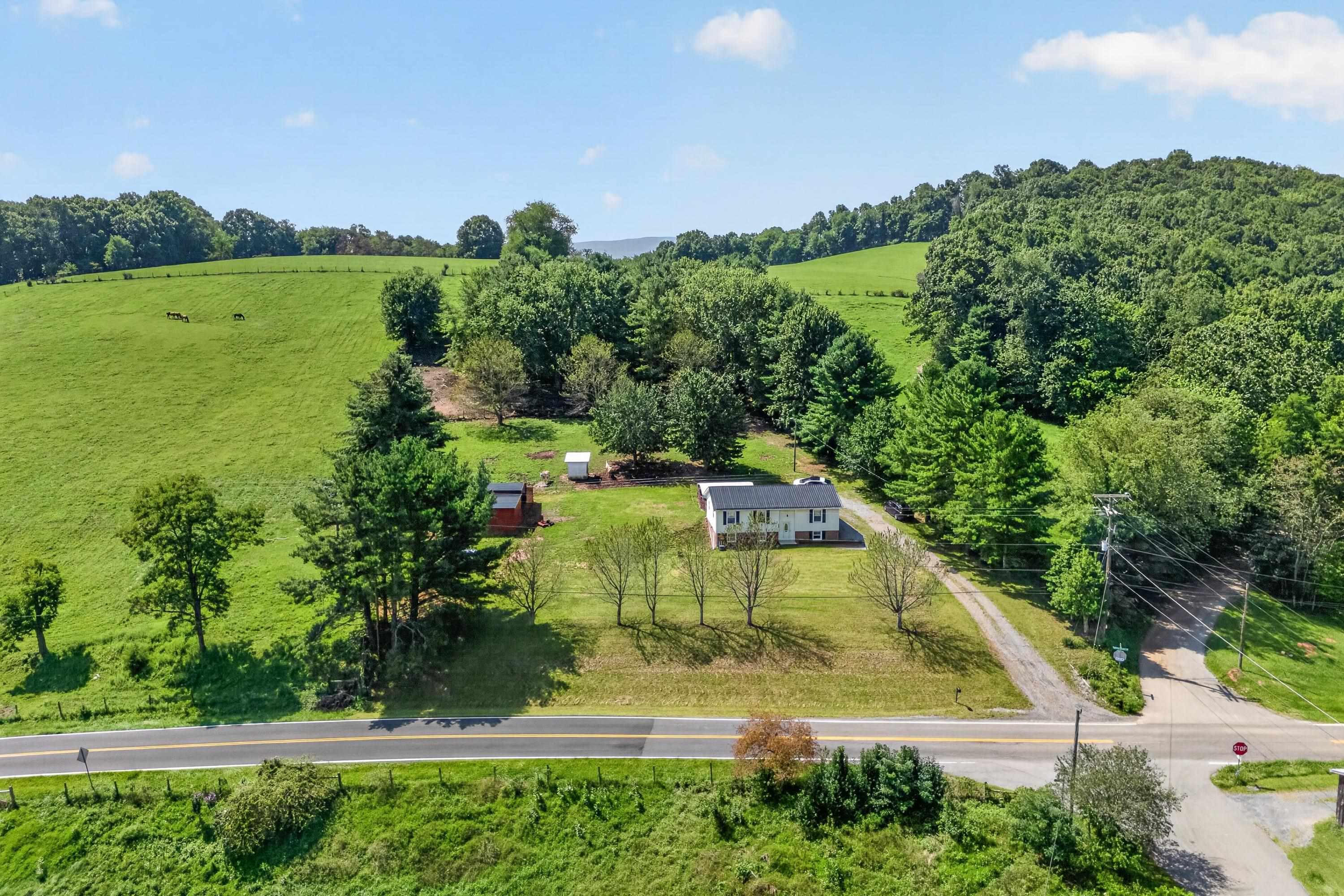 981 Cripple Creek Road Wytheville VA 24382