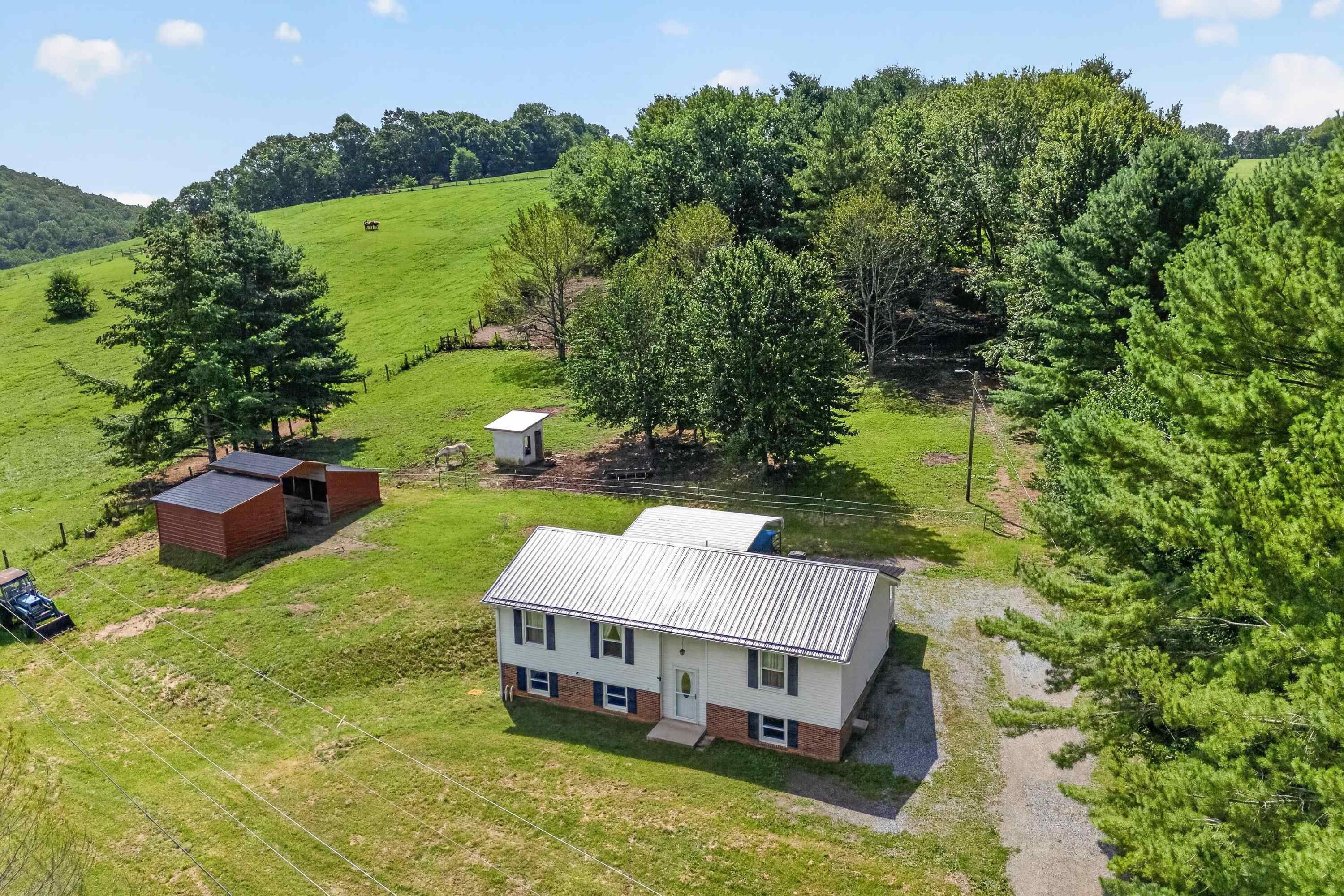 981 Cripple Creek Road Wytheville VA 24382