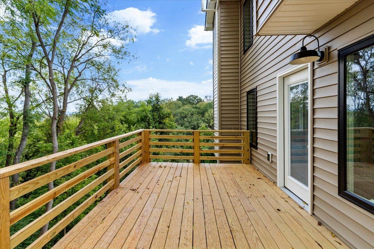 811 Third Street Radford VA 24141