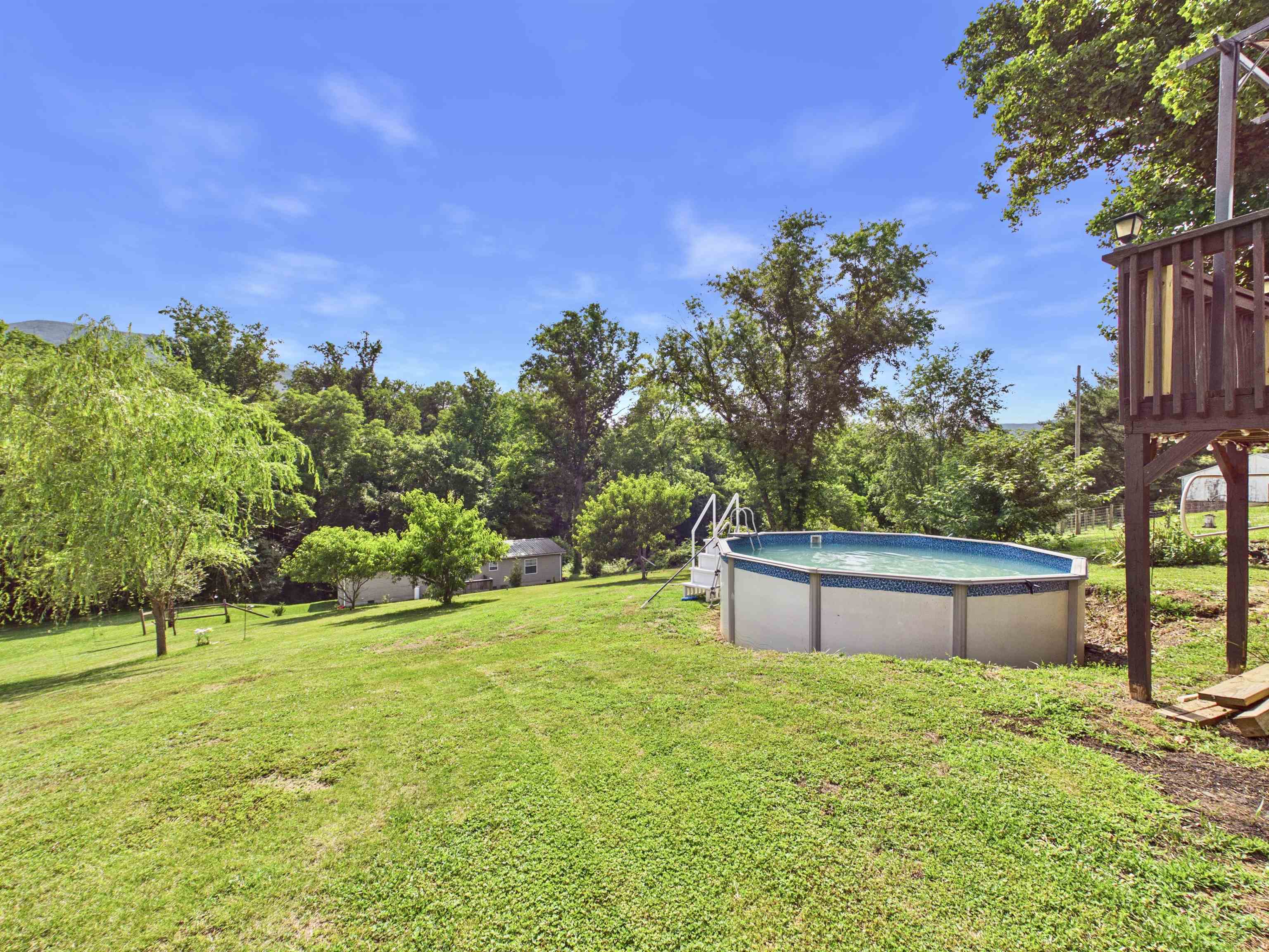 605 Giles Street Pearisburg VA 24134