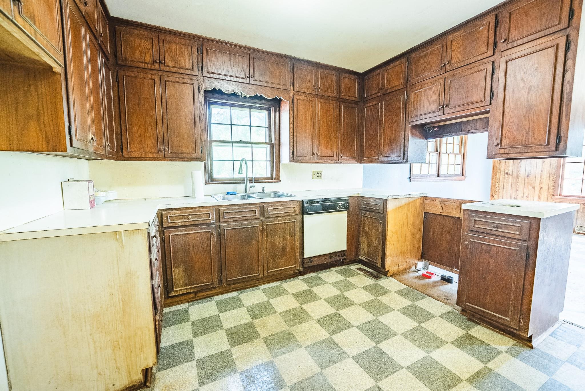 10289 Russwood Road Bent Mountain VA 24059