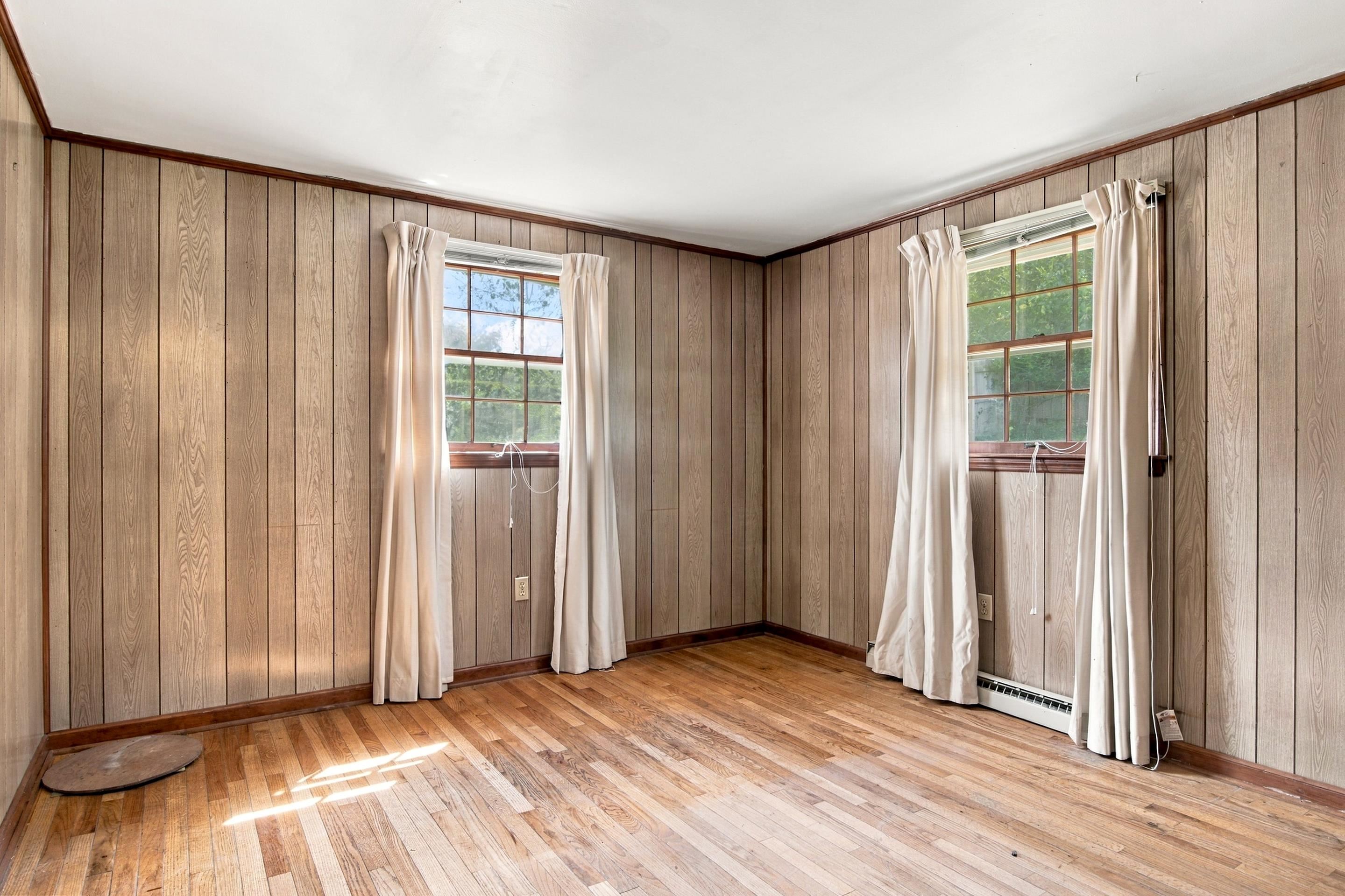 102 Foundry Place Radford VA 24141