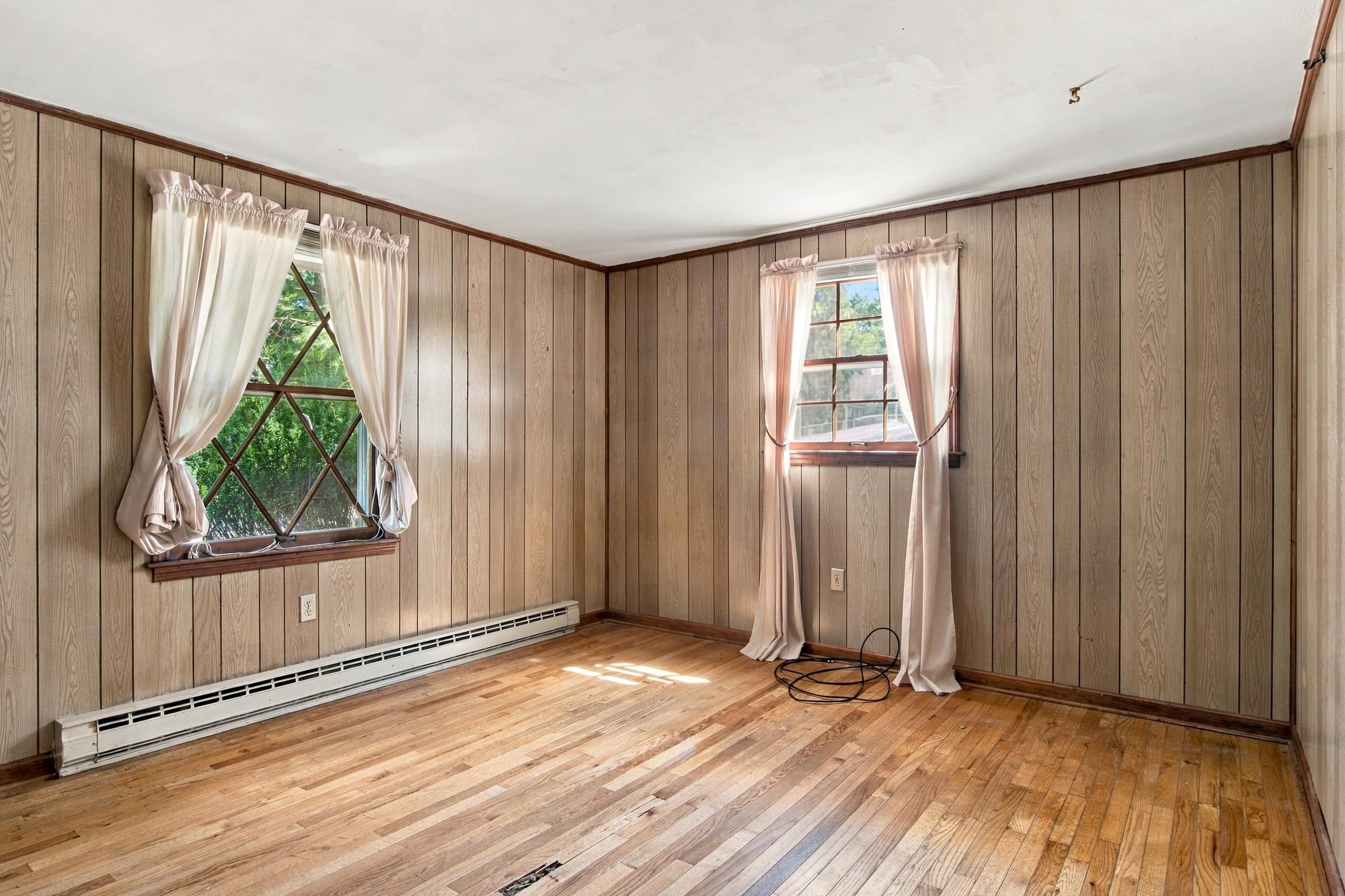 102 Foundry Place Radford VA 24141