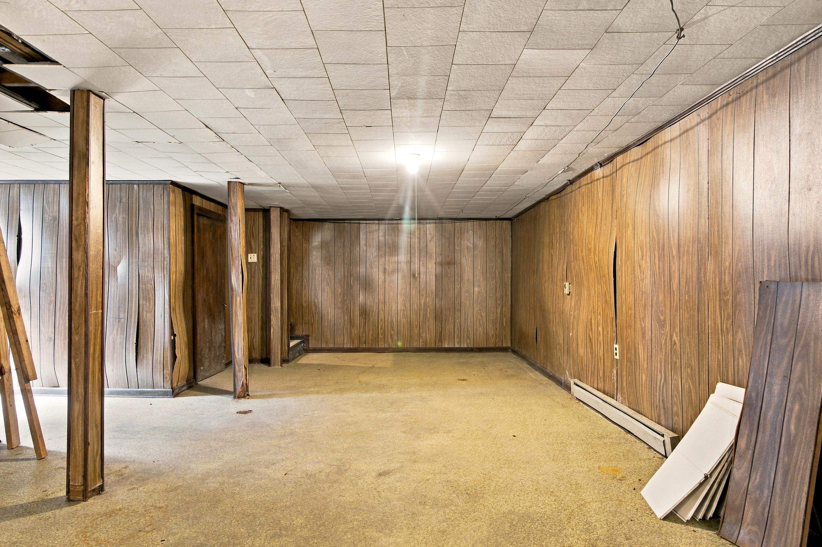102 Foundry Place Radford VA 24141