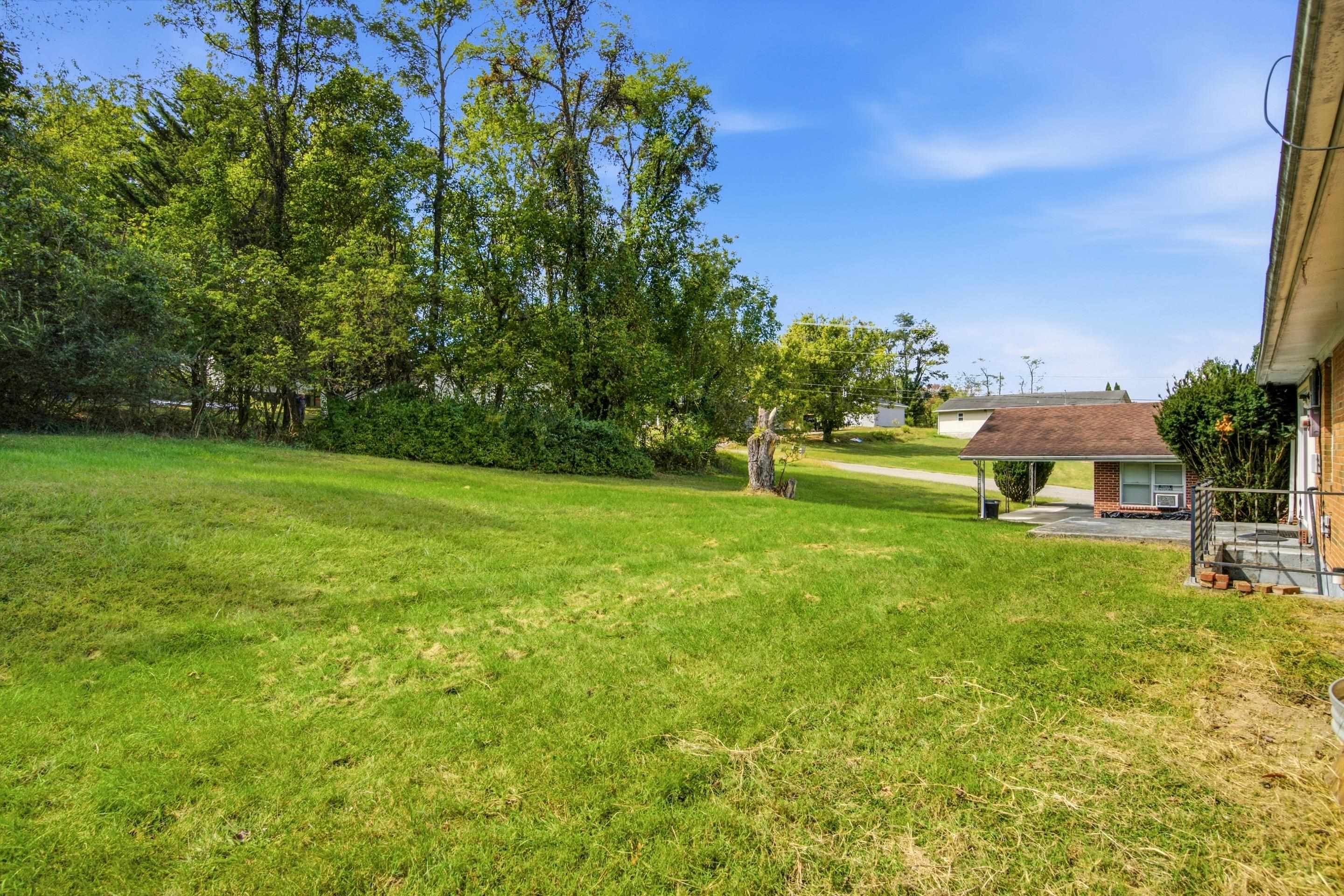 102 Foundry Place Radford VA 24141