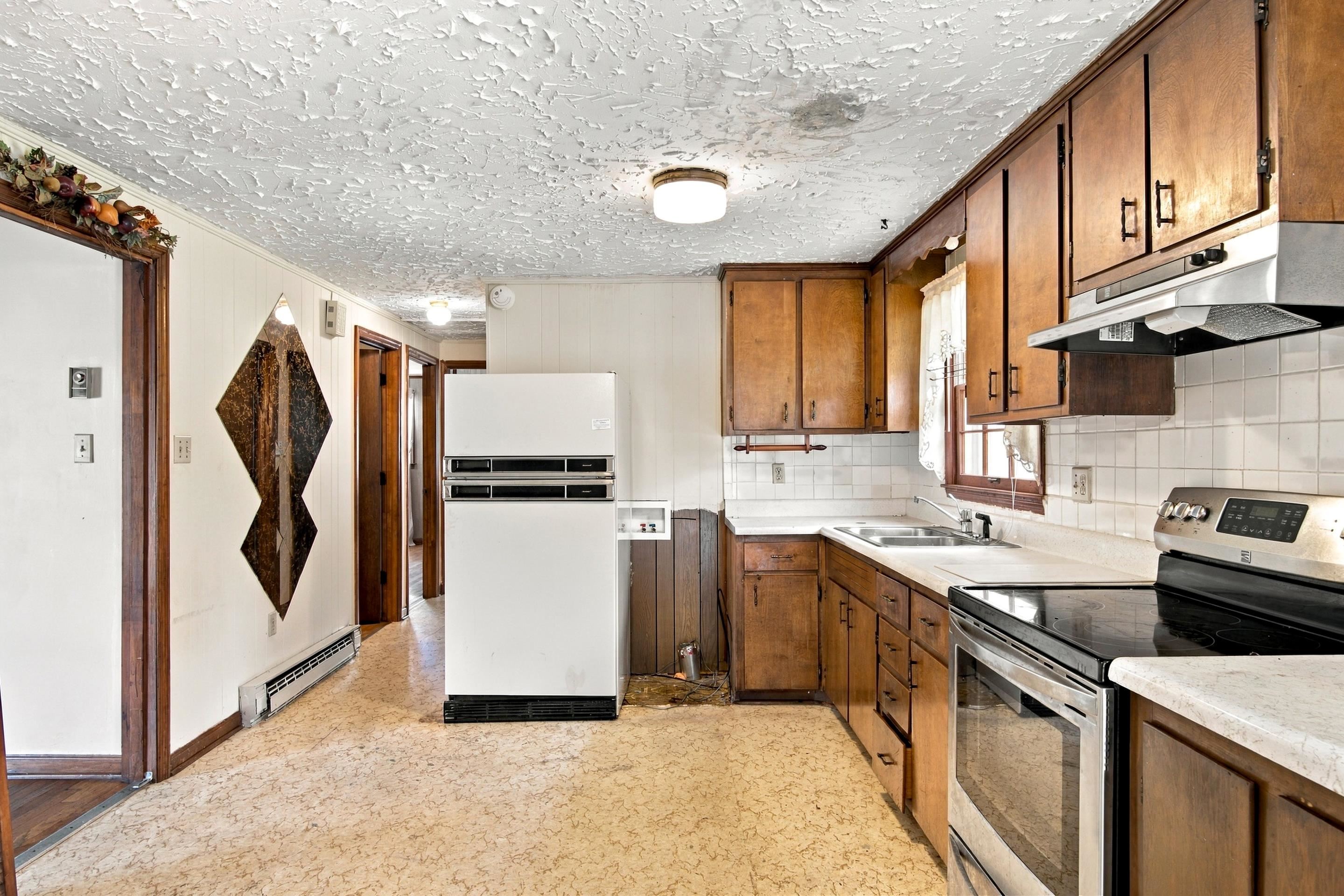 102 Foundry Place Radford VA 24141