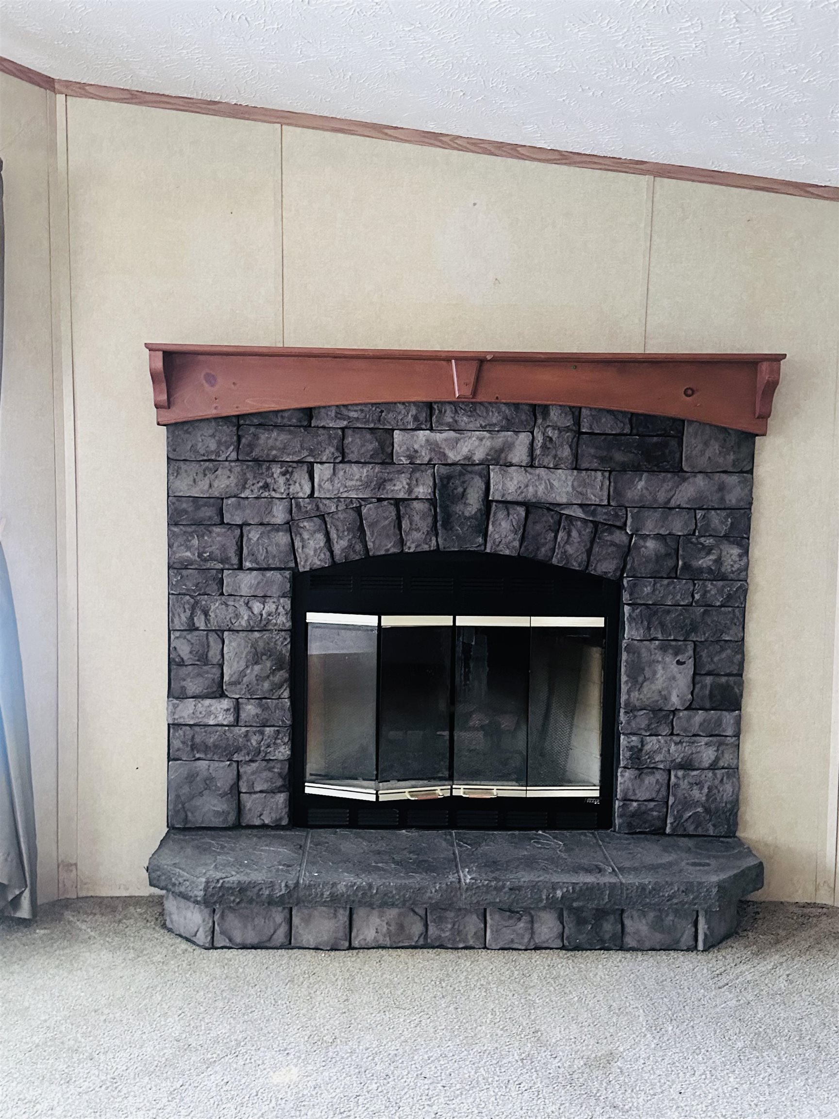 7688 Mud Fork Road Bluefield VA 24605