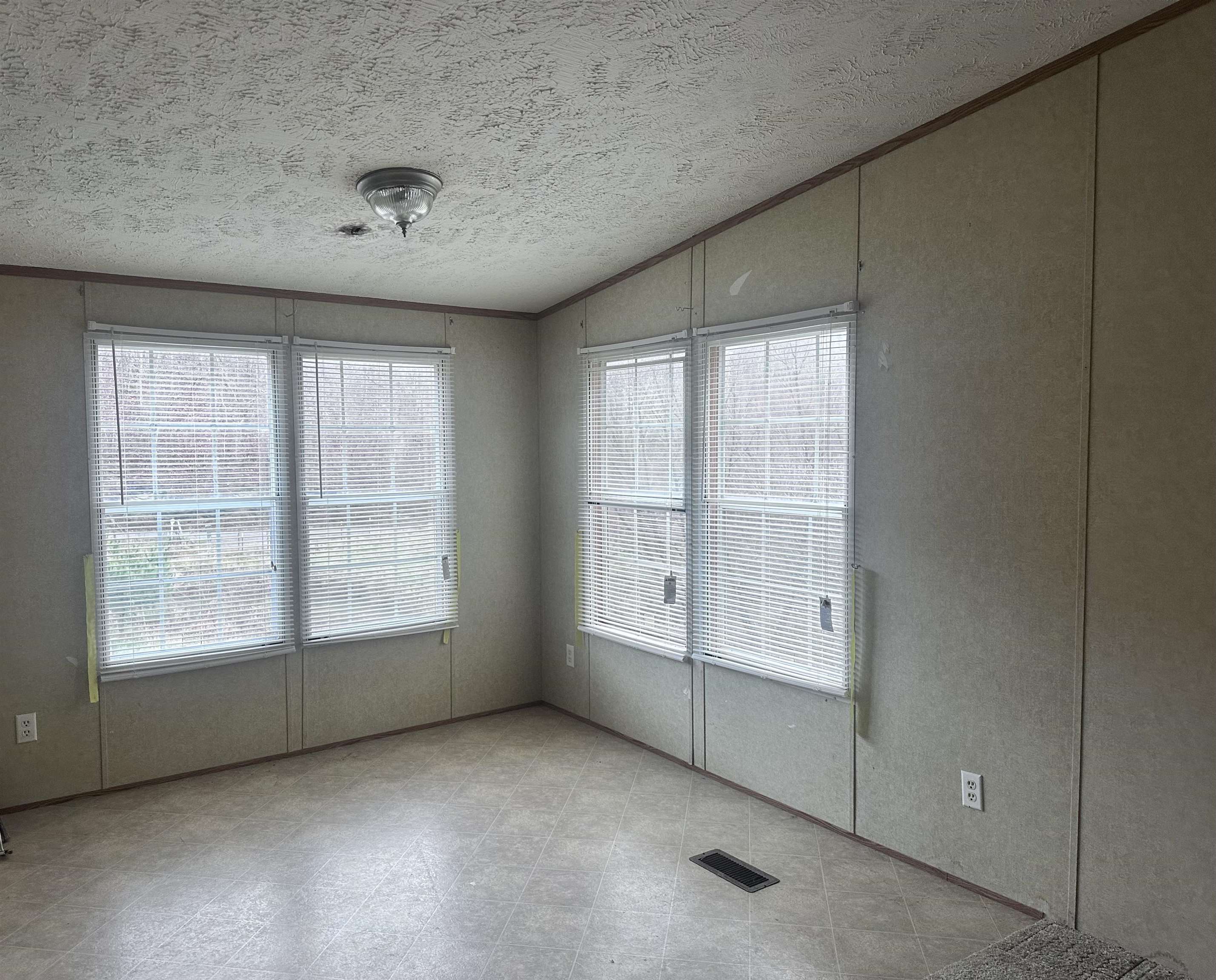 7688 Mud Fork Road Bluefield VA 24605