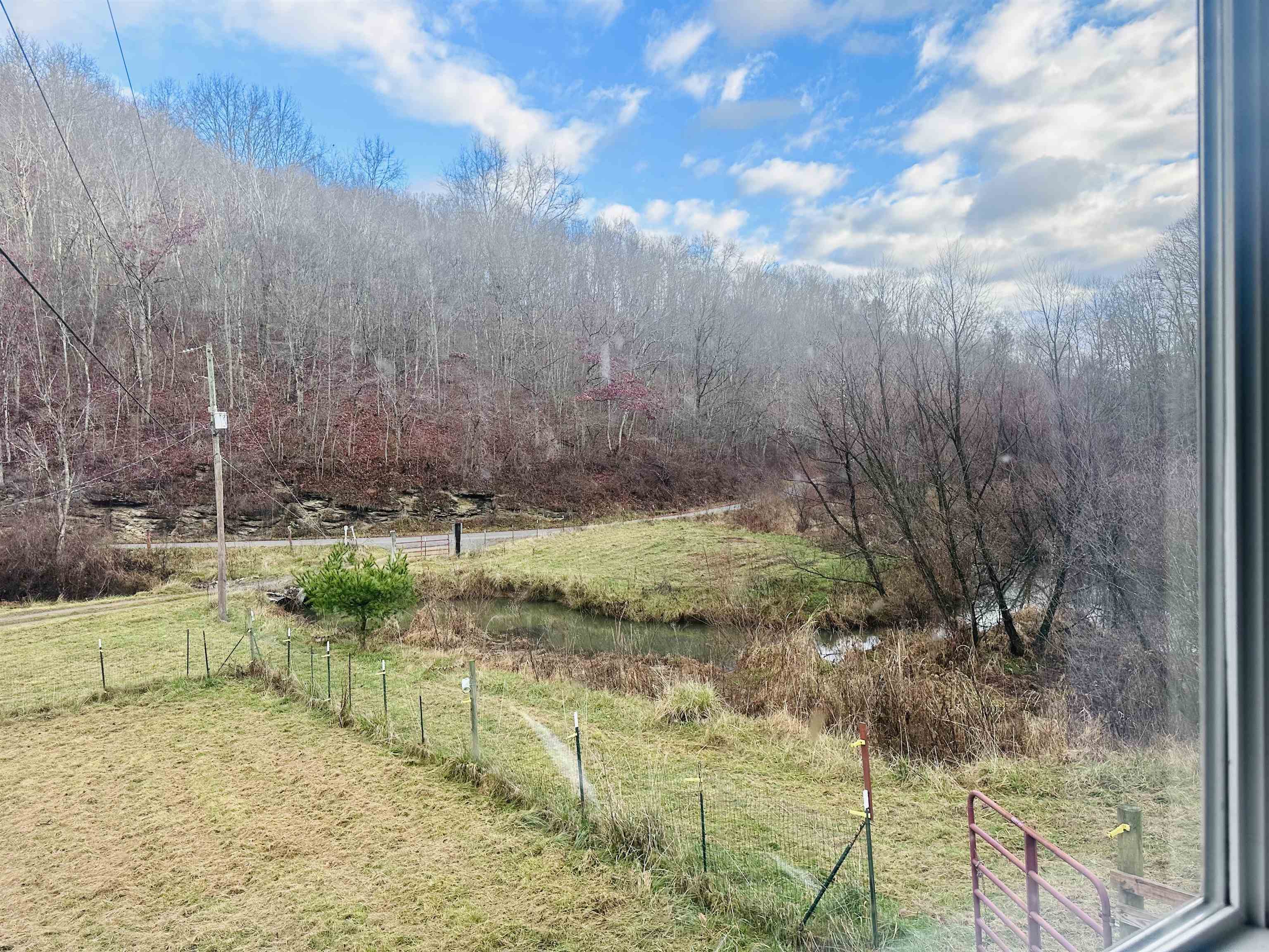 7688 Mud Fork Road Bluefield VA 24605