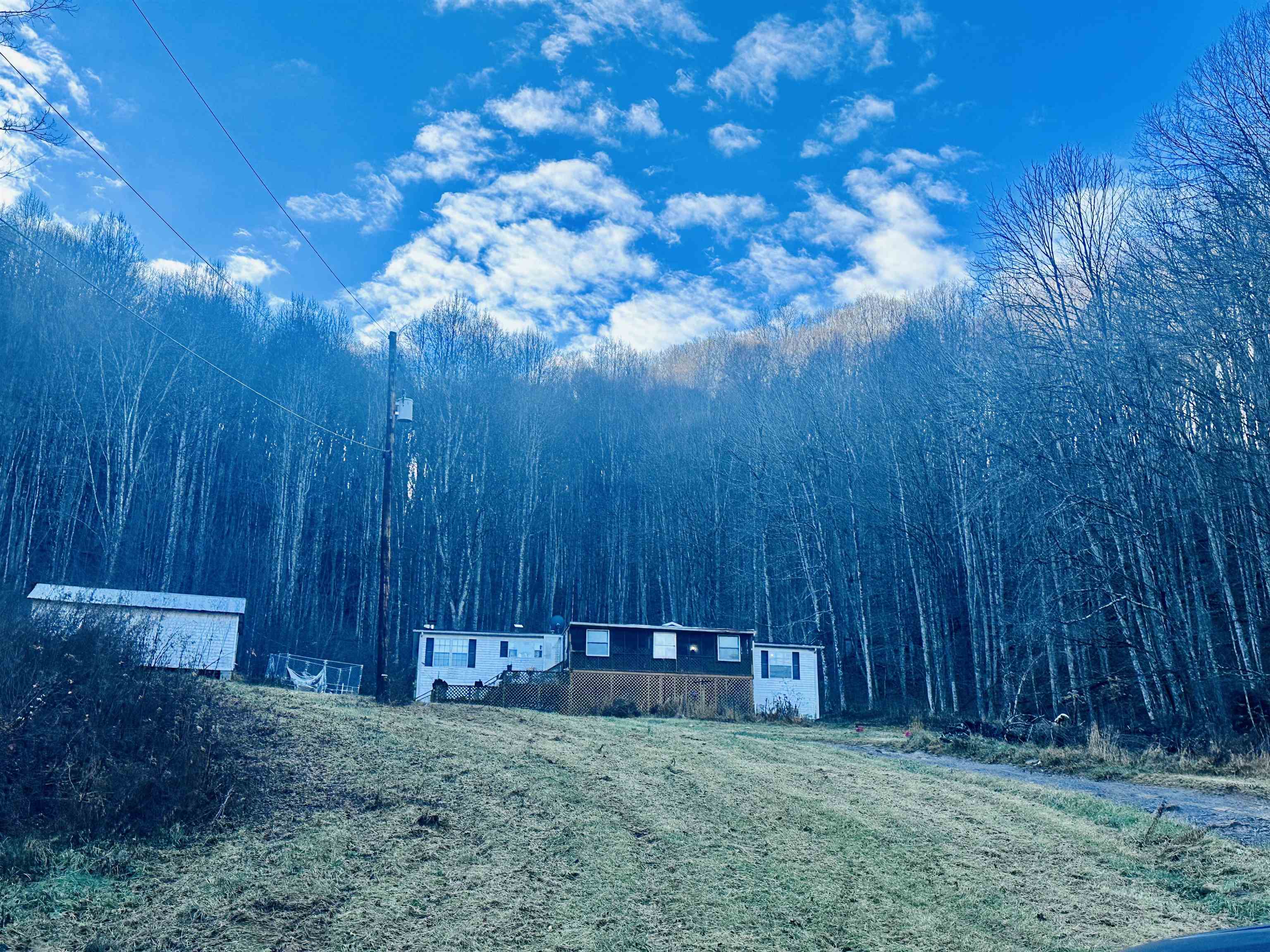 7688 Mud Fork Road Bluefield VA 24605